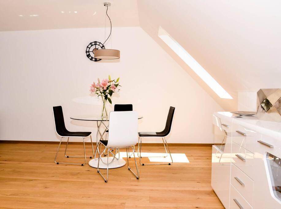 11 New Design Apartment