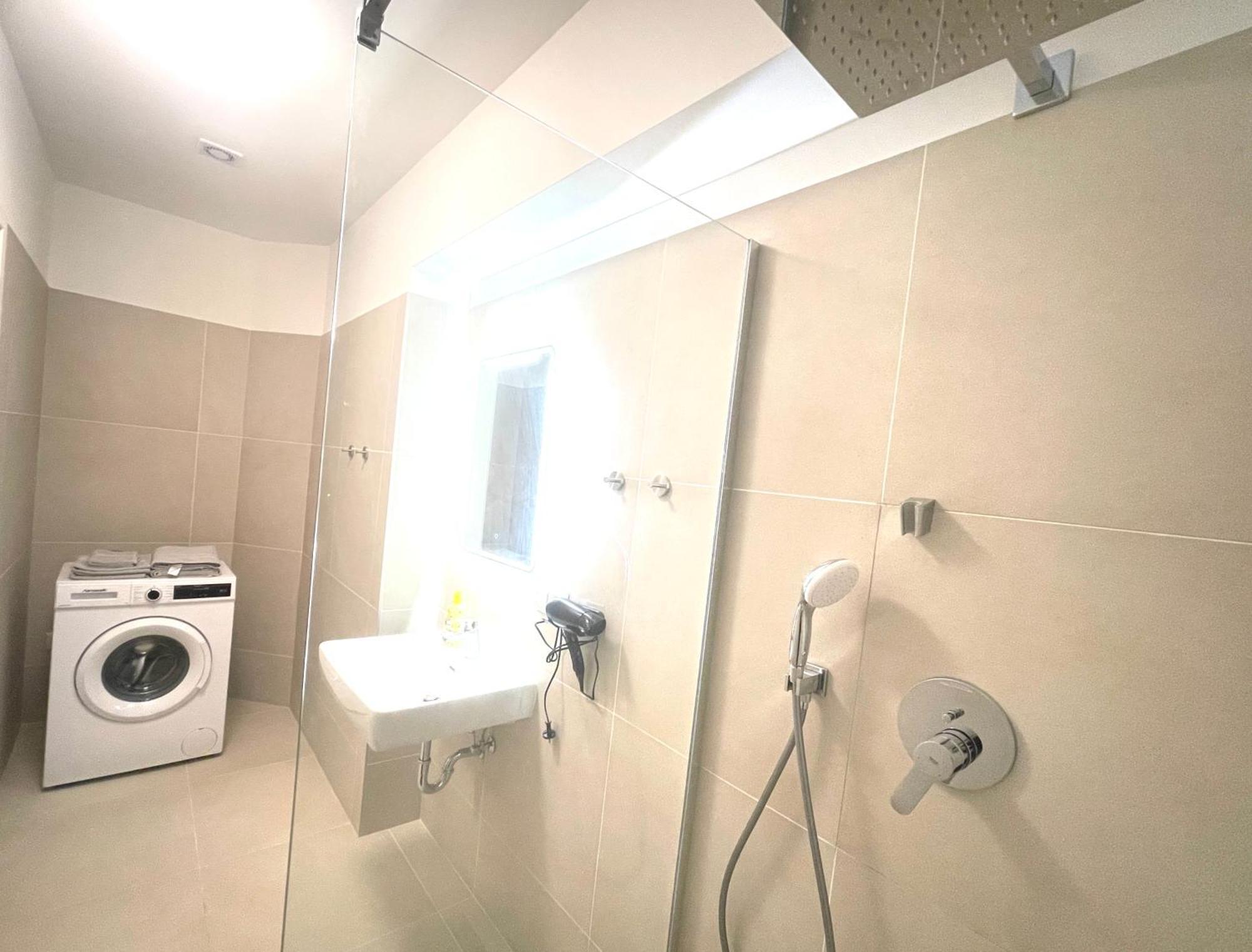Sievering18 A-b Apartment