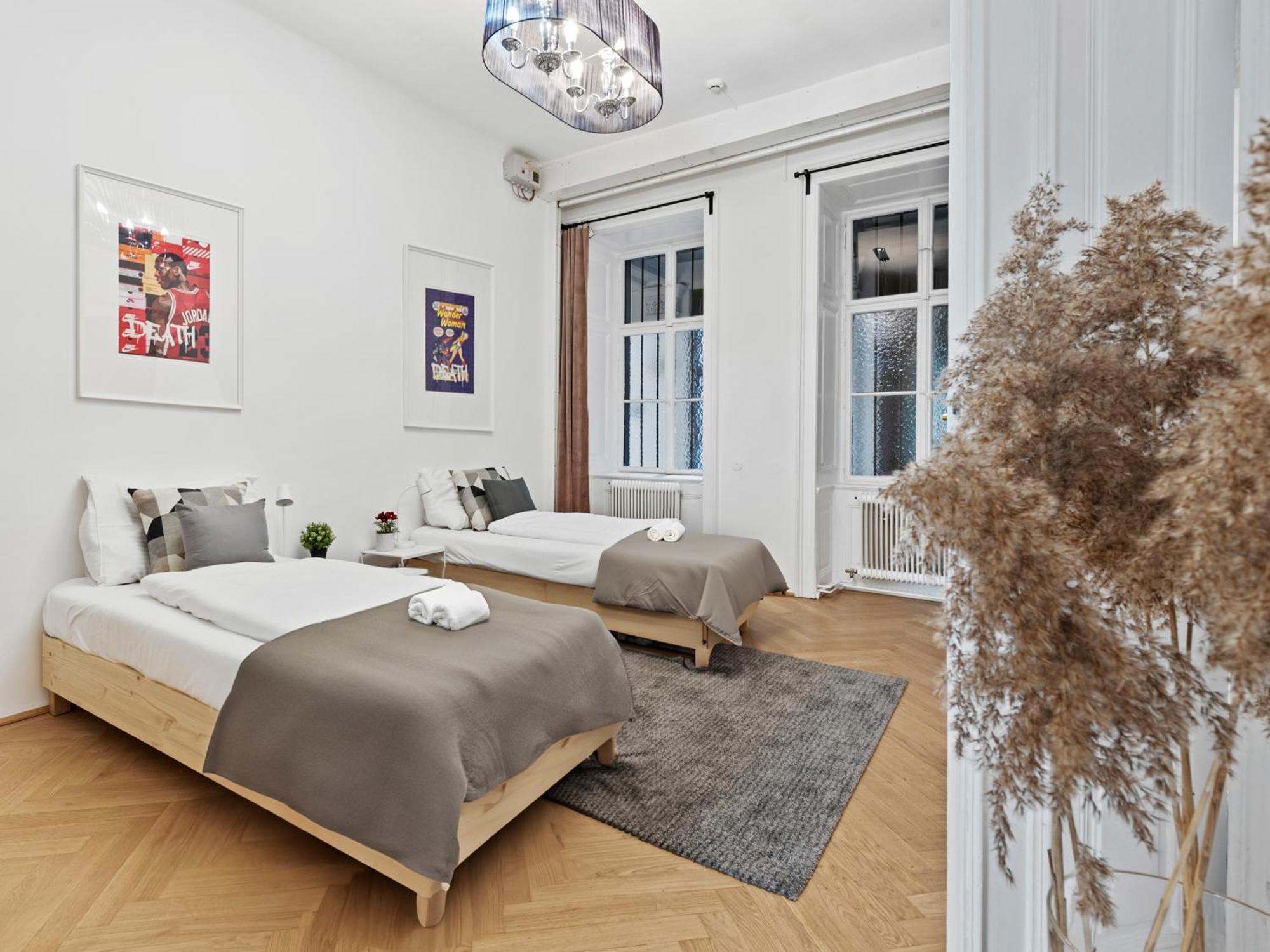 Sky9 Center Apartment Vienna