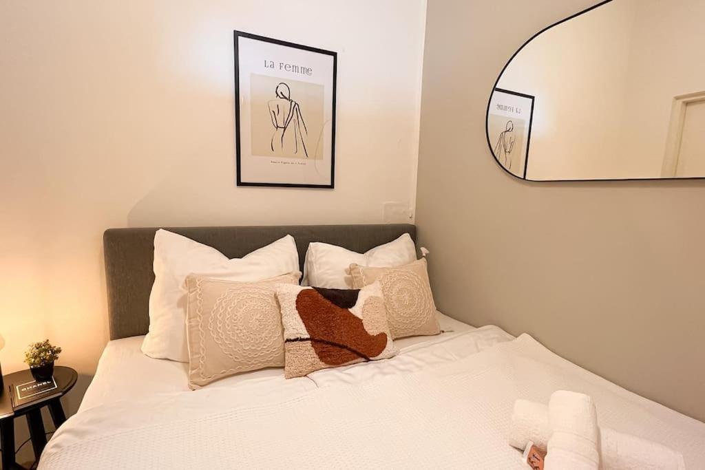 Cozy & 2 Bedroom Apartment