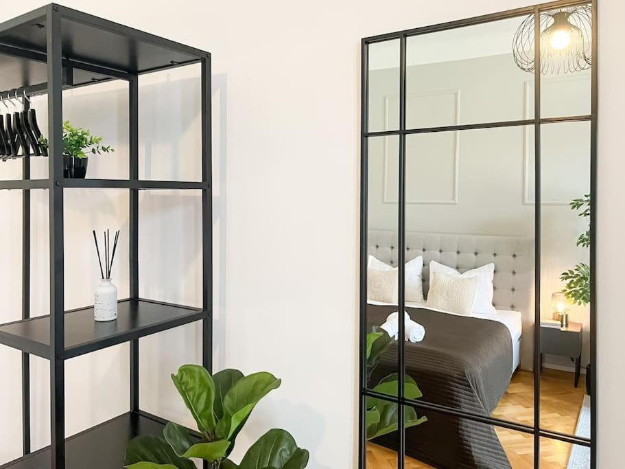 Apartment Cozy & 2 Bedroom