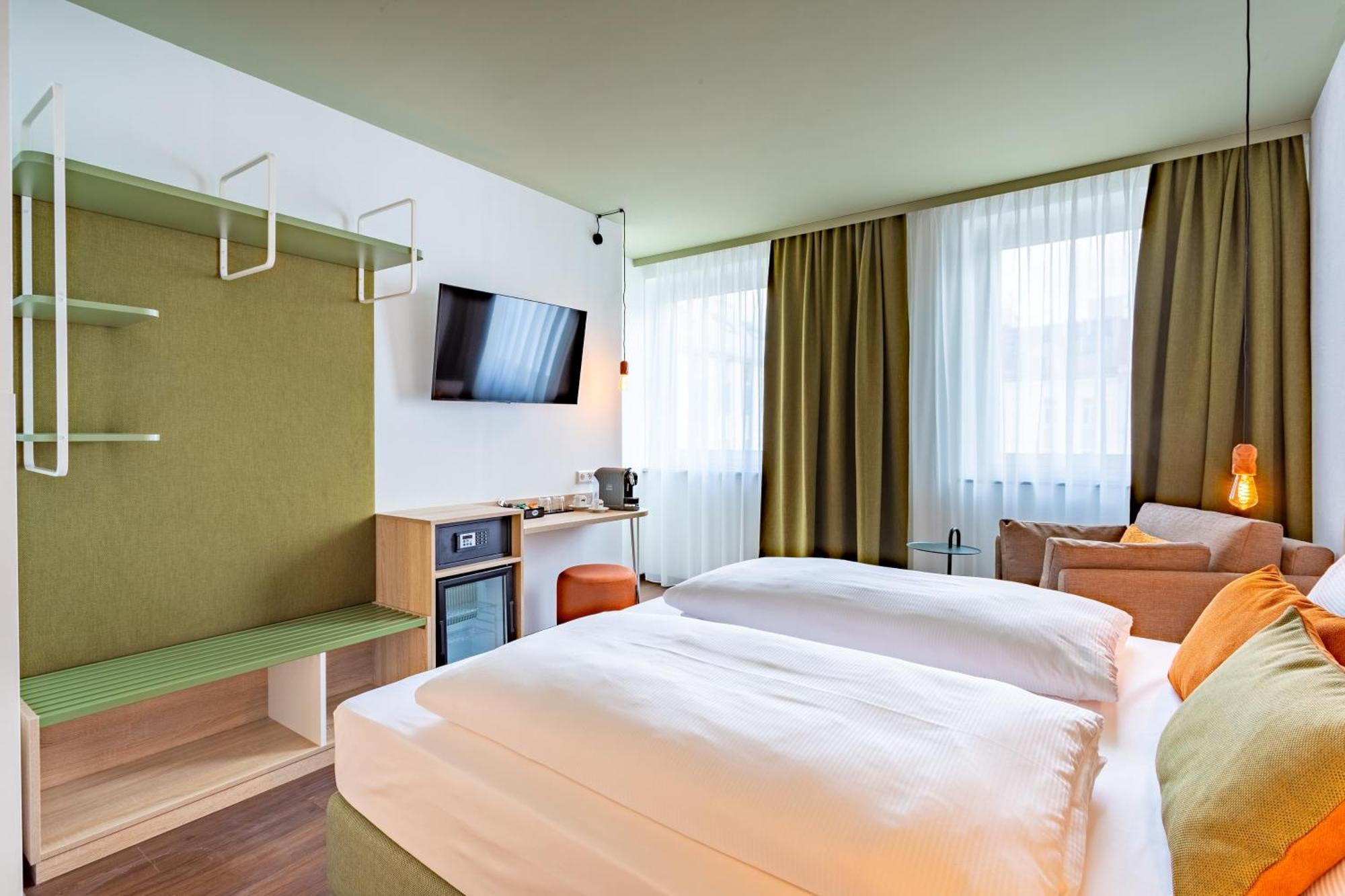 The Weekend 4*