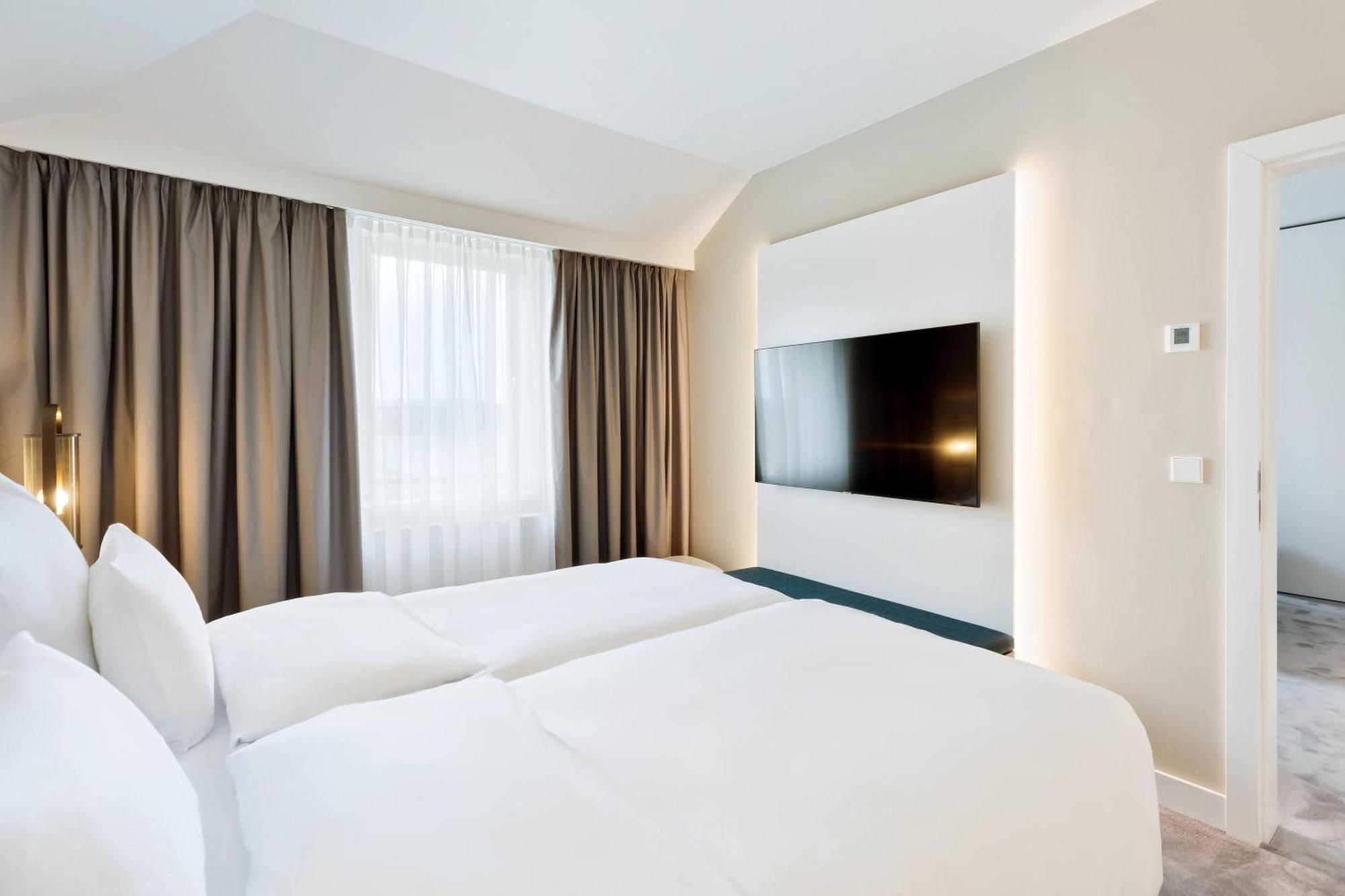 Hotel Austria Trend Bosei 4*