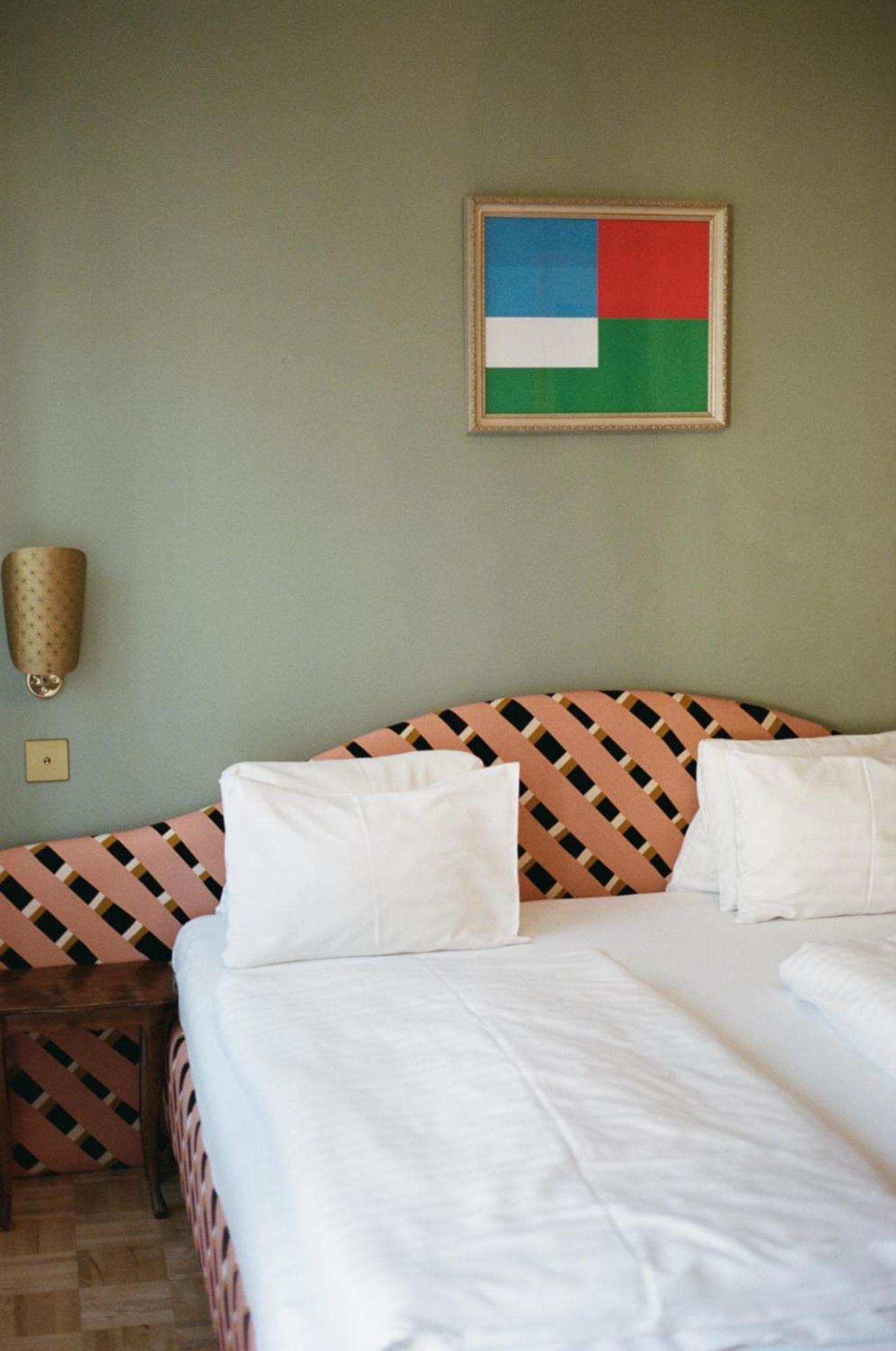 Hotel Am Brillantengrund 3*