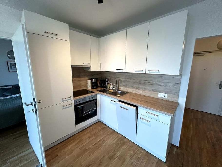 Apartment Stilvolle Mit Balkon