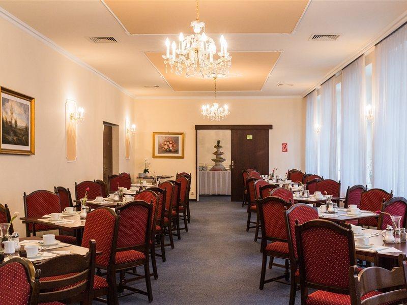 Thuringer Hof Hotel 3*
