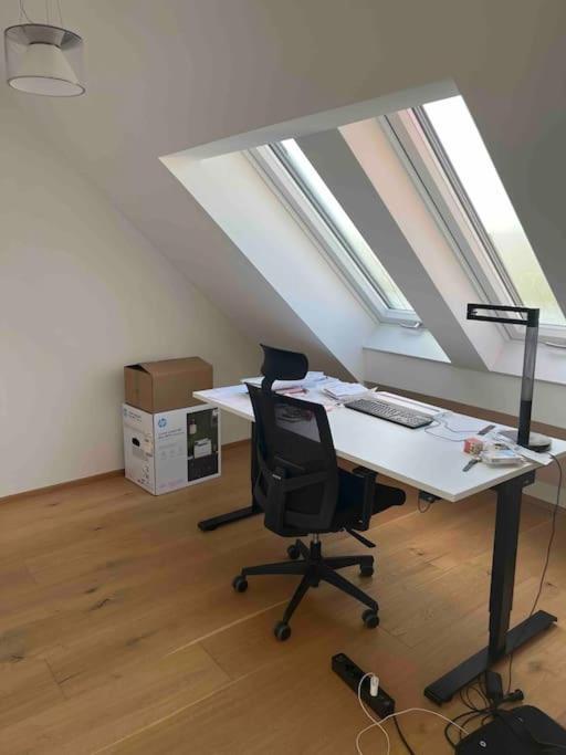 Grosszuegiges Dachterrassen-appartment Mit Klimaanlage Und Wunderbarem Ausblick