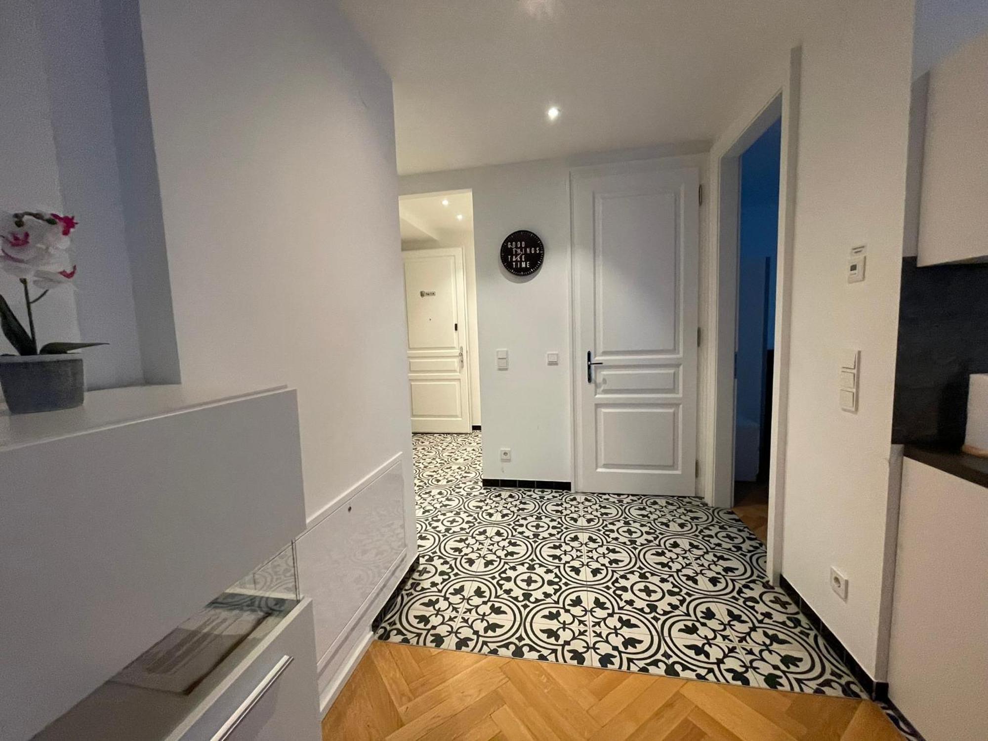 Sweet - State Opera Apartment Vienna