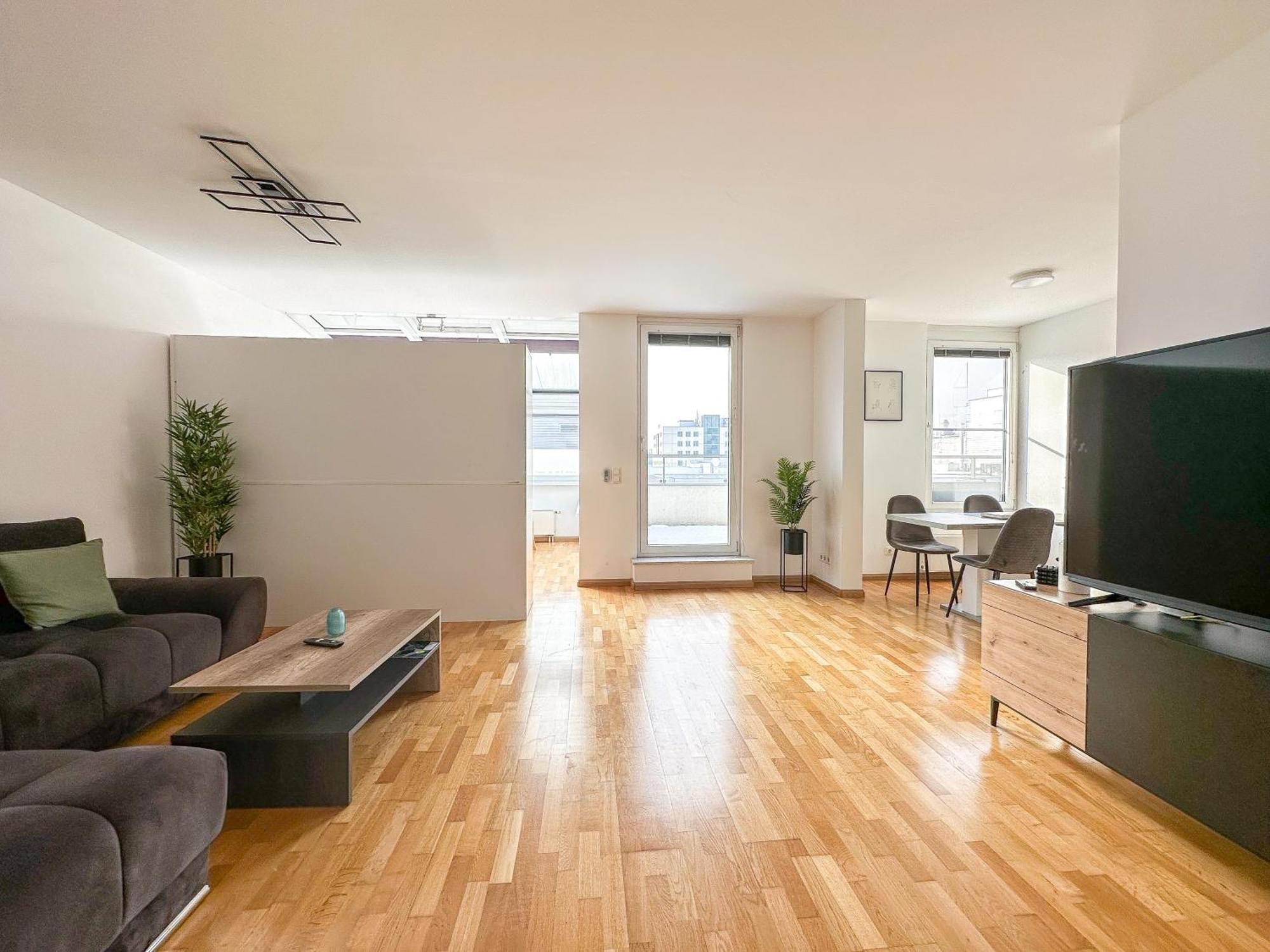 Feelhome-prater-ausblick-terrasse-6 Gaeste-wifi-smart Tv Apartamento