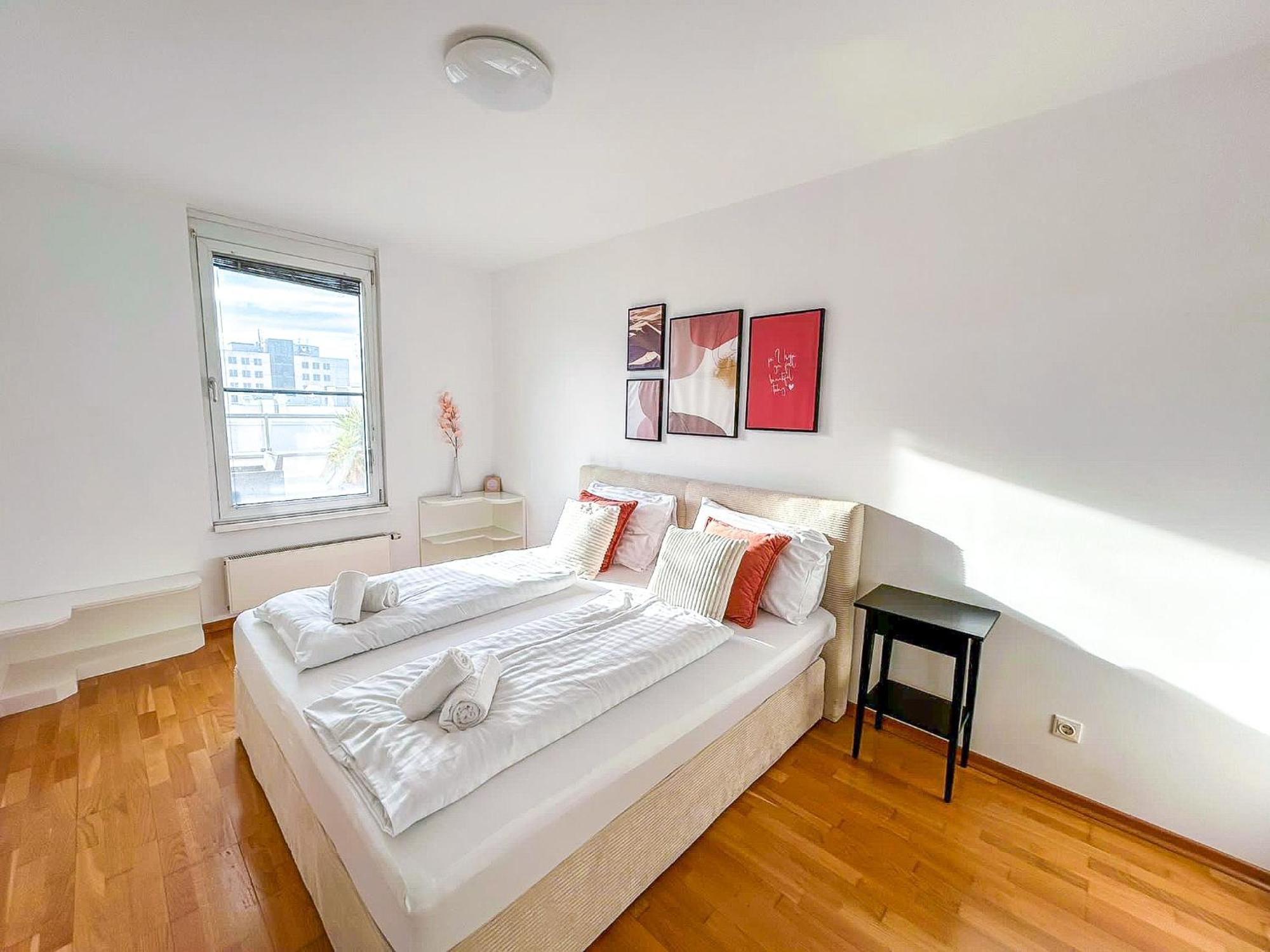 Feelhome-prater-ausblick-terrasse-6 Gaeste-wifi-smart Tv * Viena