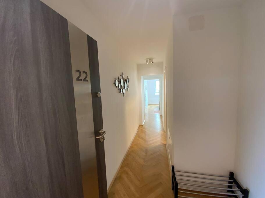 Apartment & Modern In Trendy Area L Hg22