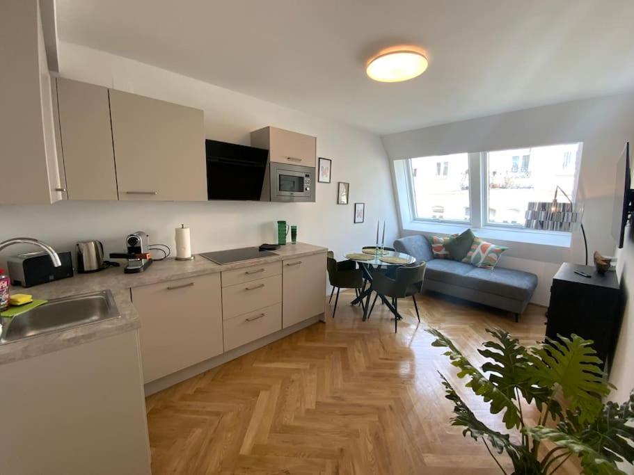 & Modern In Trendy Area L Hg22 Wien