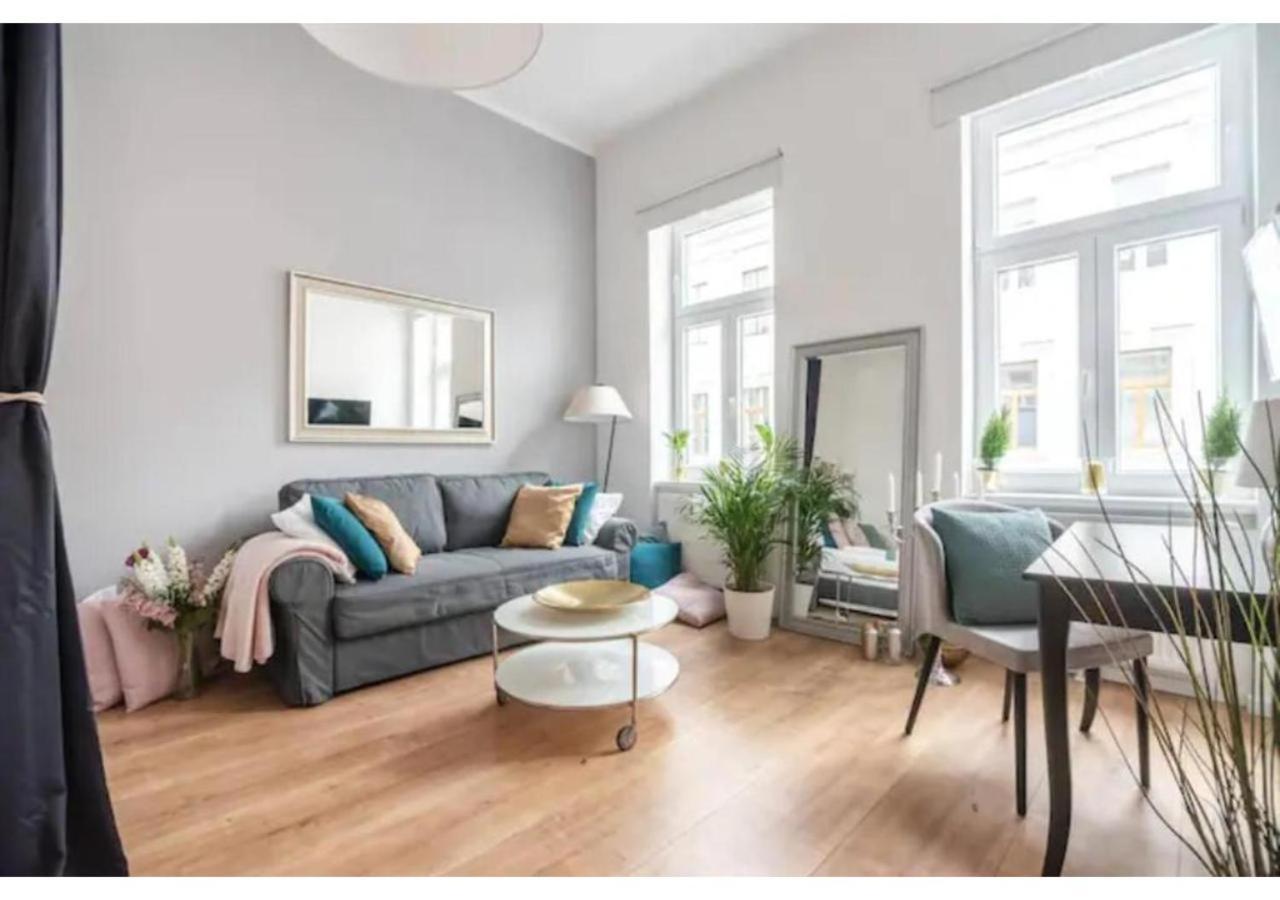 Luxurious And Bright, 5 Min To City Center Vienna