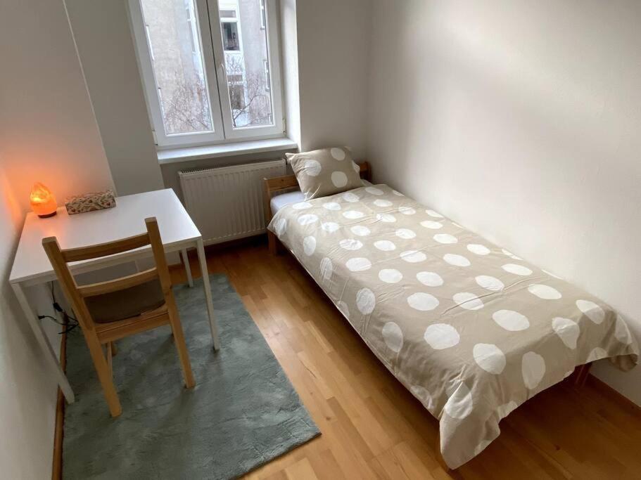 In Rudolfsheim-fuenfhaus Apartment Vienna