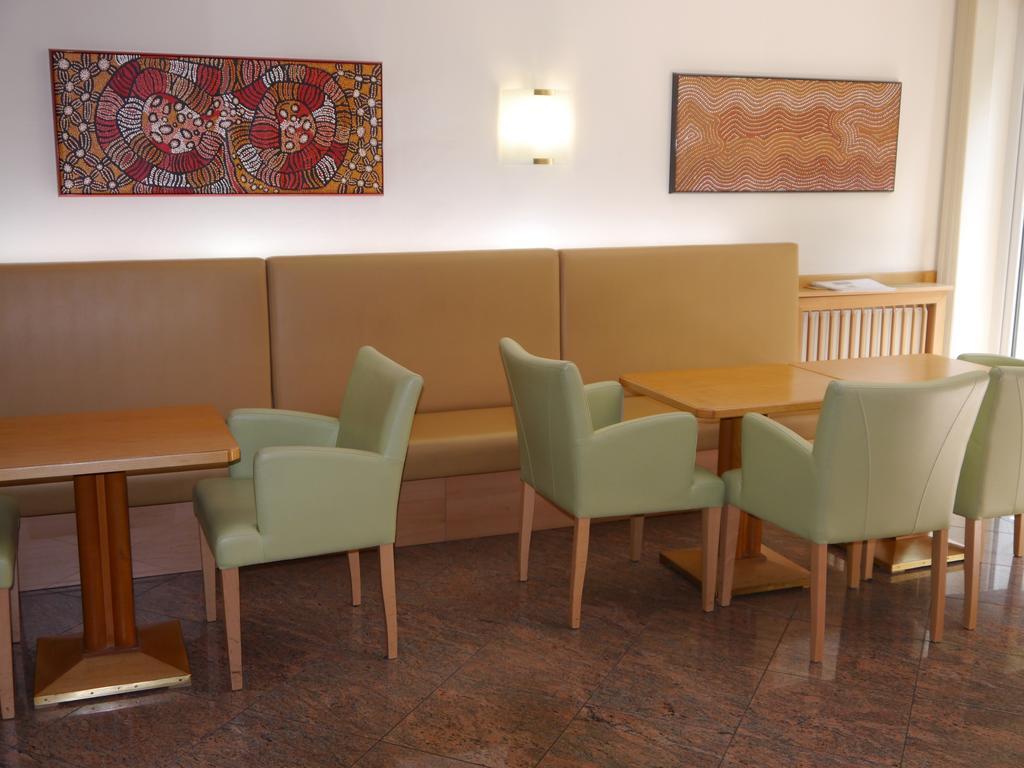 Deutschmeister Hotel 4*