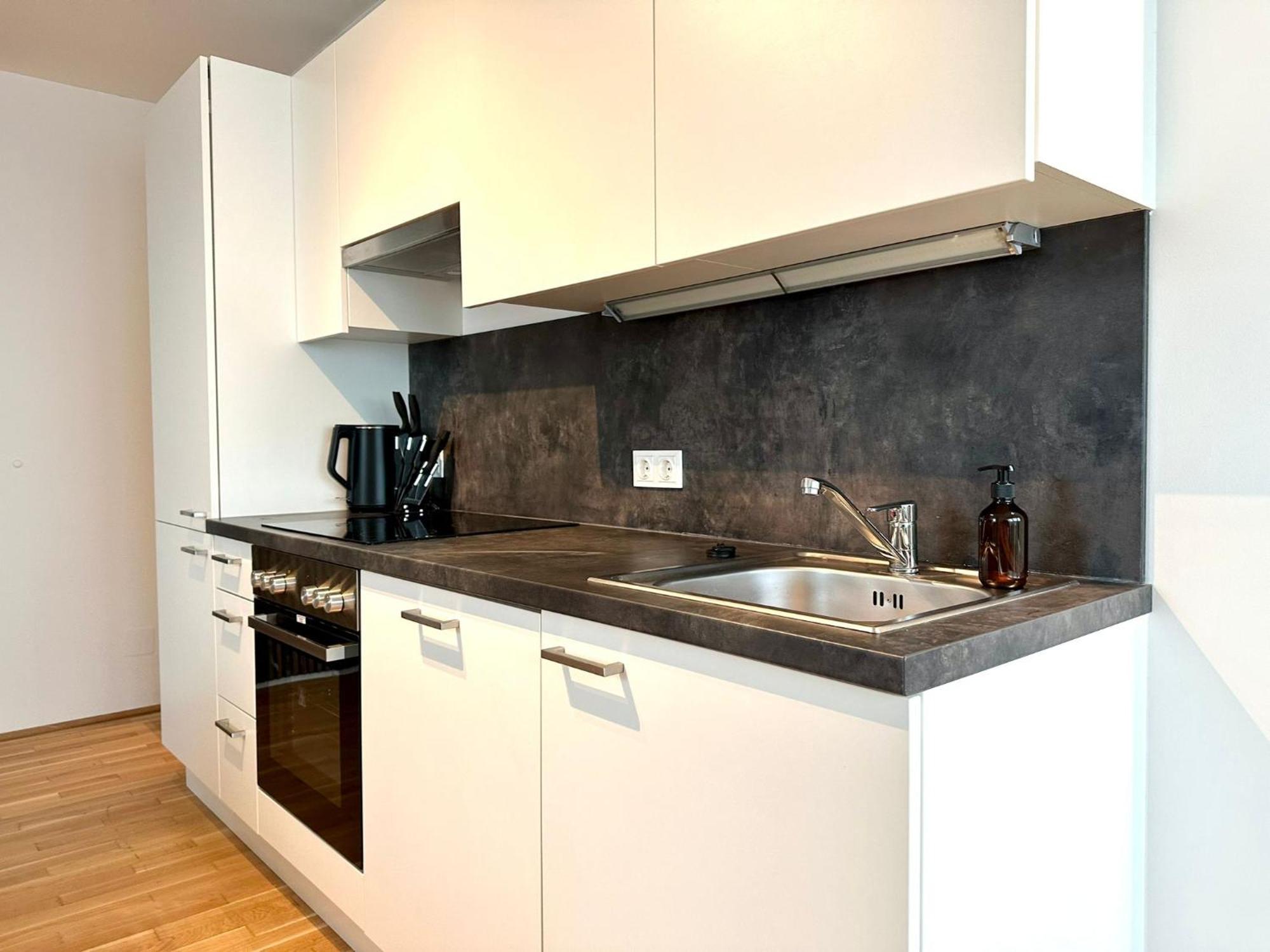 Stylish - 3 Min To U1 Kagraner Platz Vienna