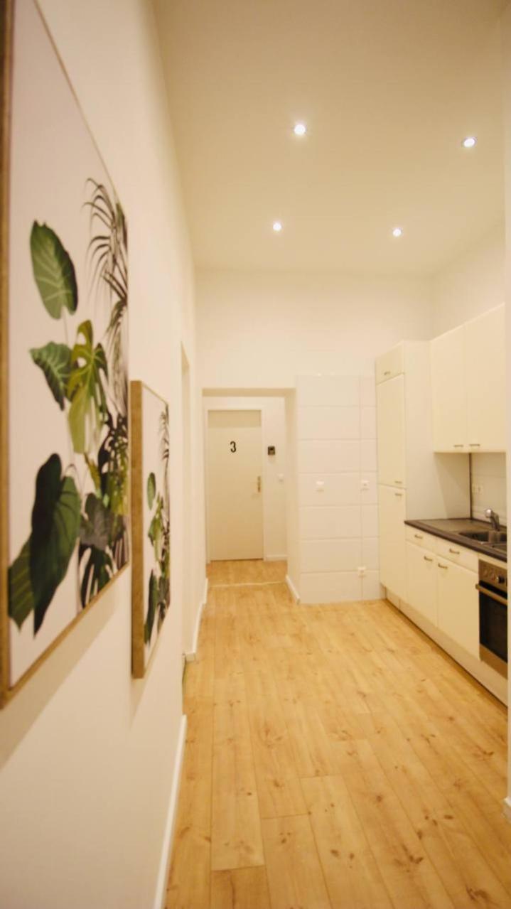 Comfort In Praterstern Area Homestay *