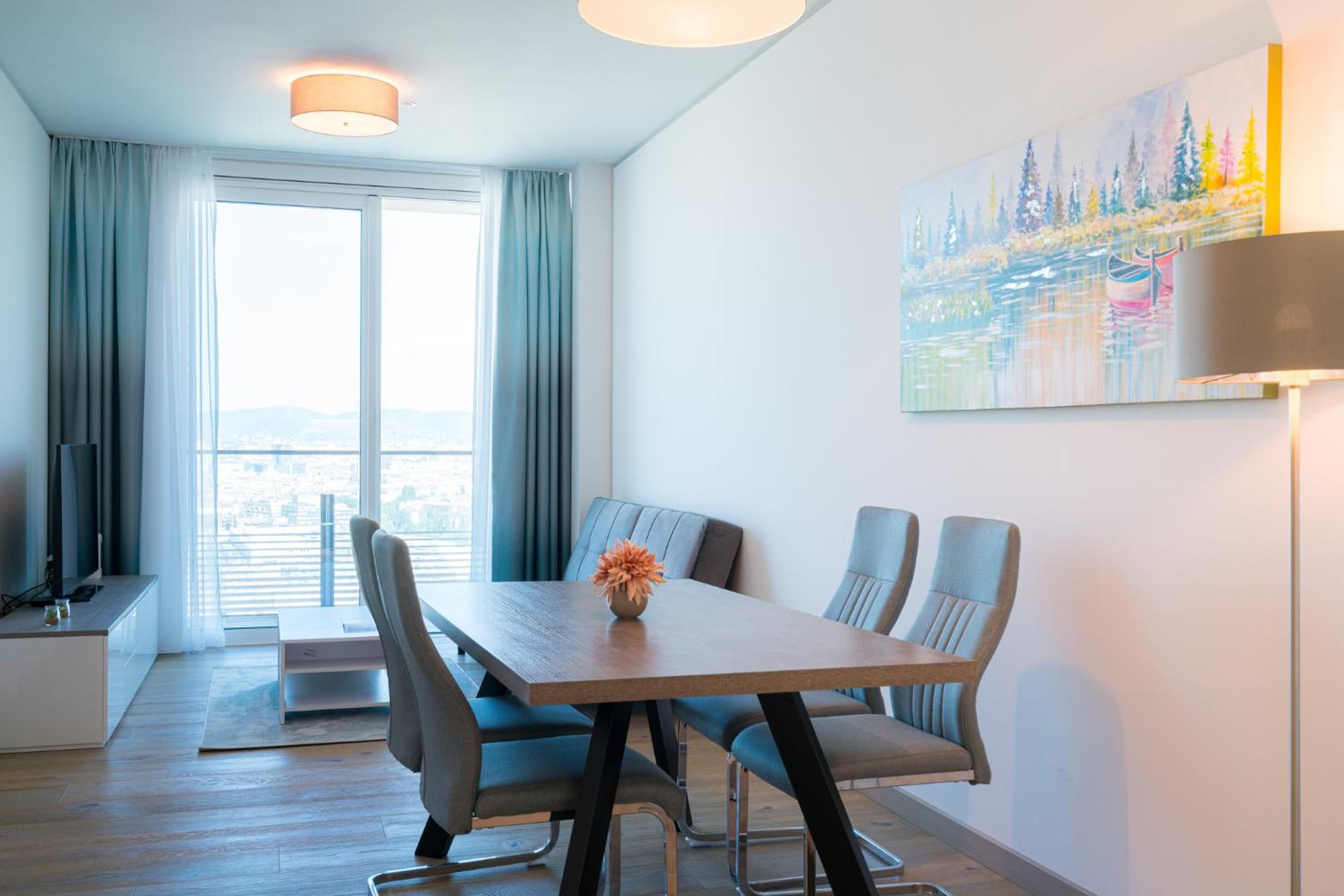 Residence, Donaukanal - Landstrasse