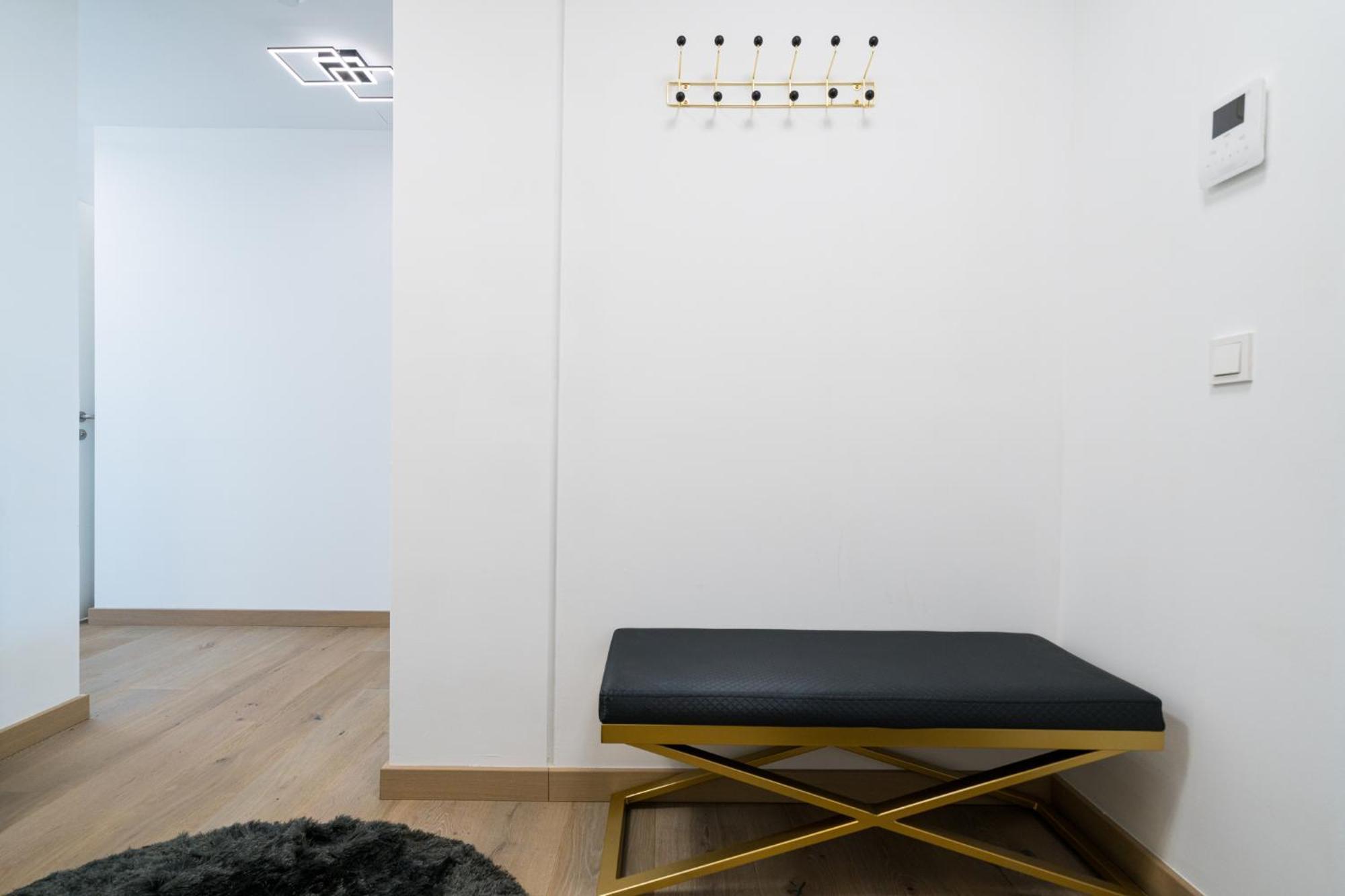 Residence, Donaukanal - Landstrasse *
