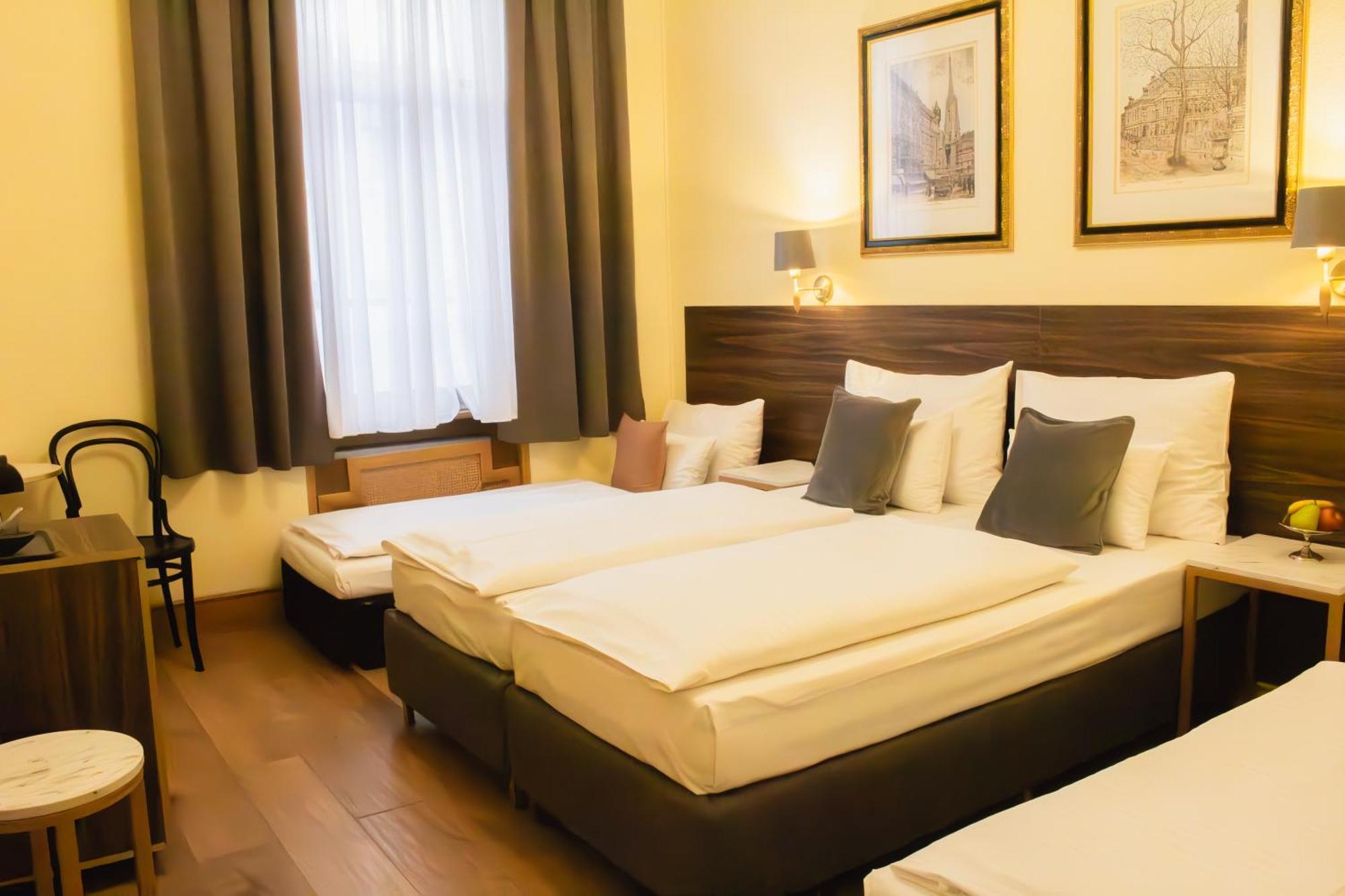 City Hotel Viena