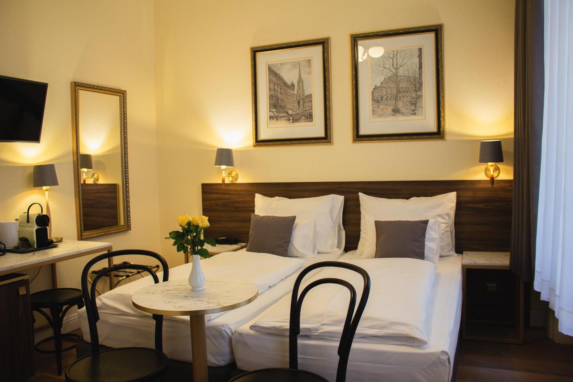 Private Comfort Stephansplatz - Self Check In Guest house Vienna