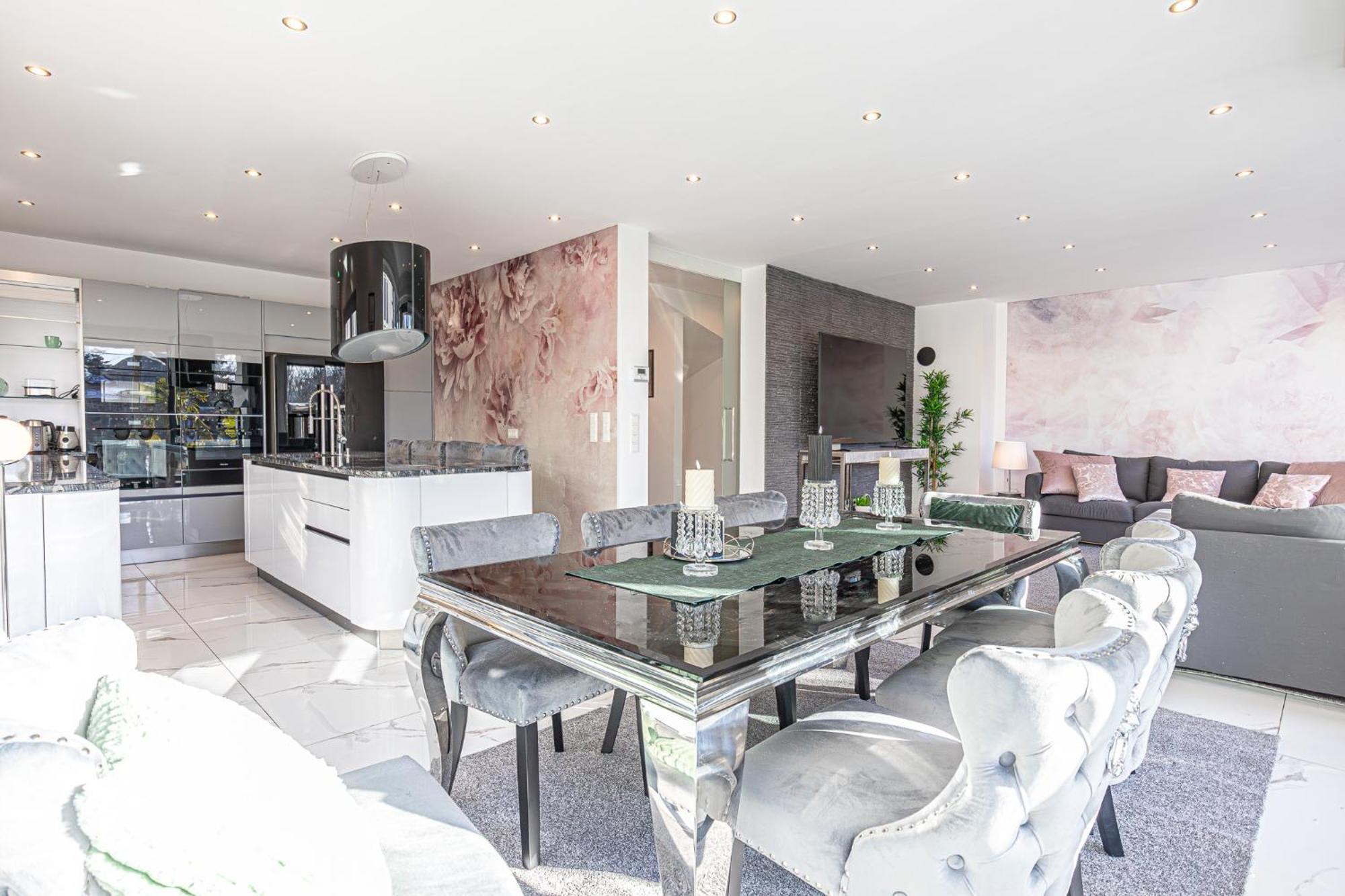 Luxury 6br-4ba With Private Pool & Sauna - Pets Allowed Villa Wien