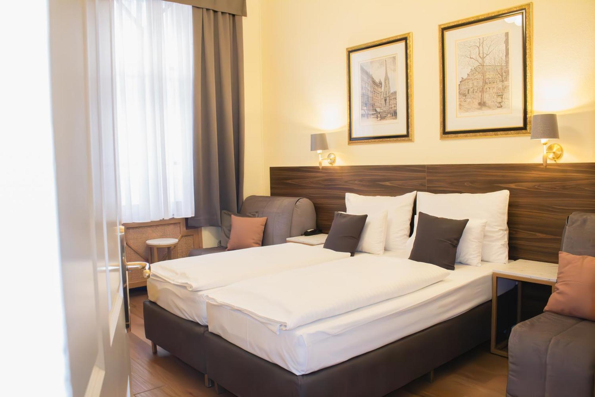 Guest house Private Comfort Stephansplatz - Self Check In Vienna
