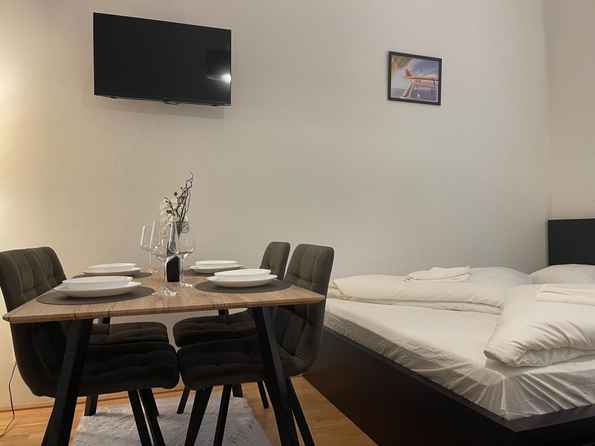 Cozy-5-person In 5