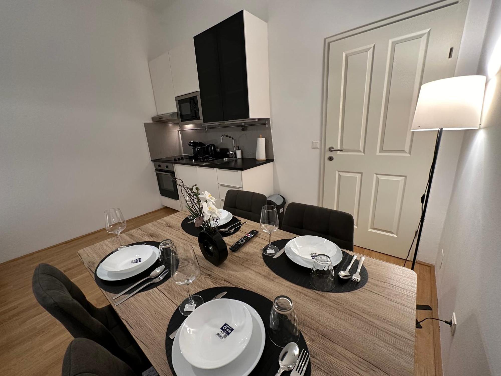 Apartment Cozy-5-person In 5 Vienna