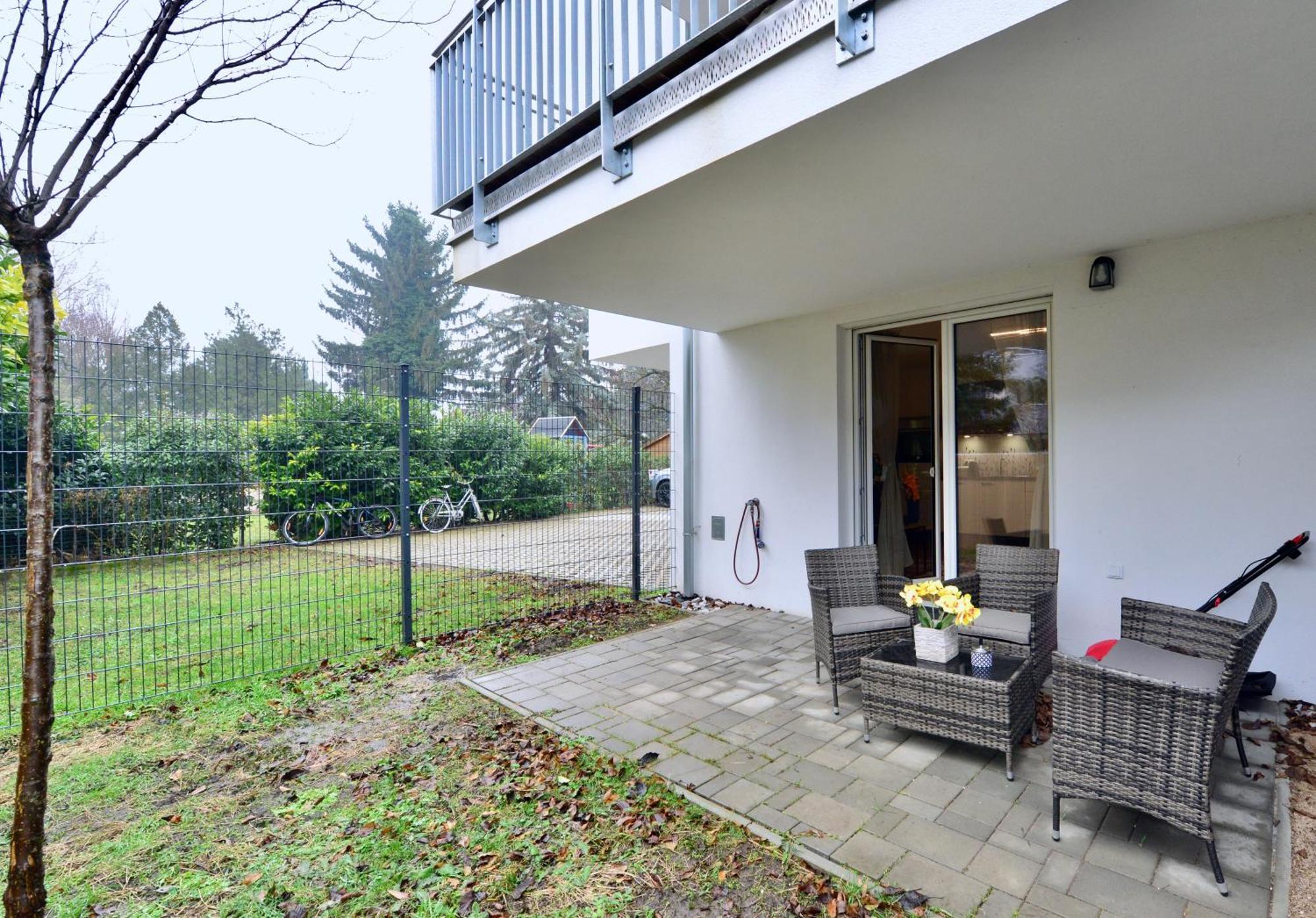 Apartment New With Parking And Metro In Front Of The House Wien