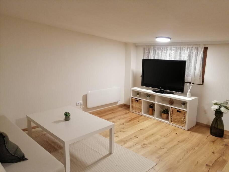 Gesamtes Haus Mit Garten - 100% Privatsphaere *