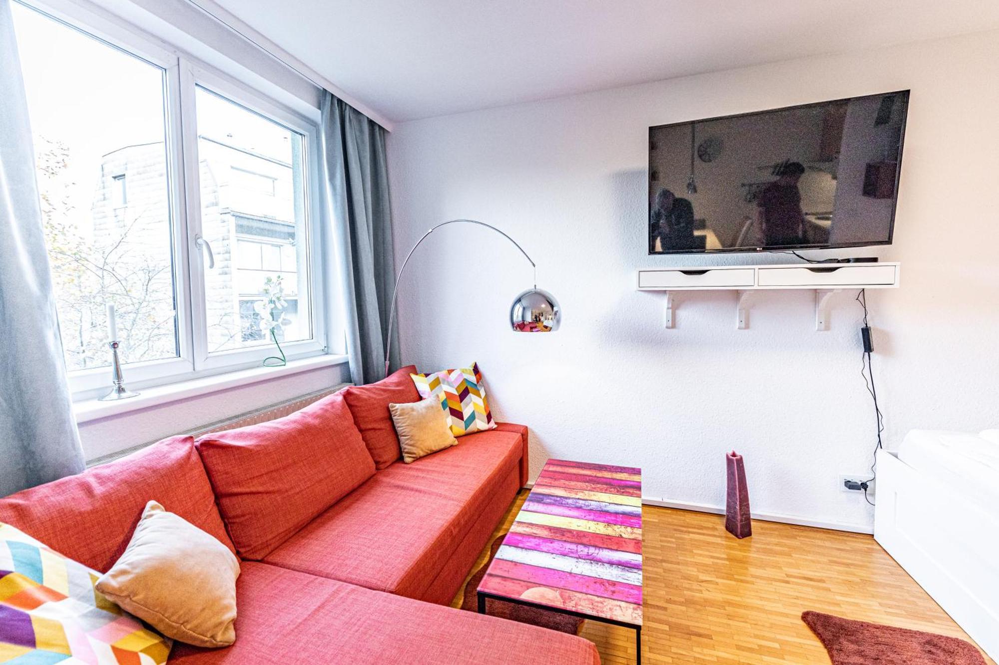 Calm & Connected By Jr Apartment *