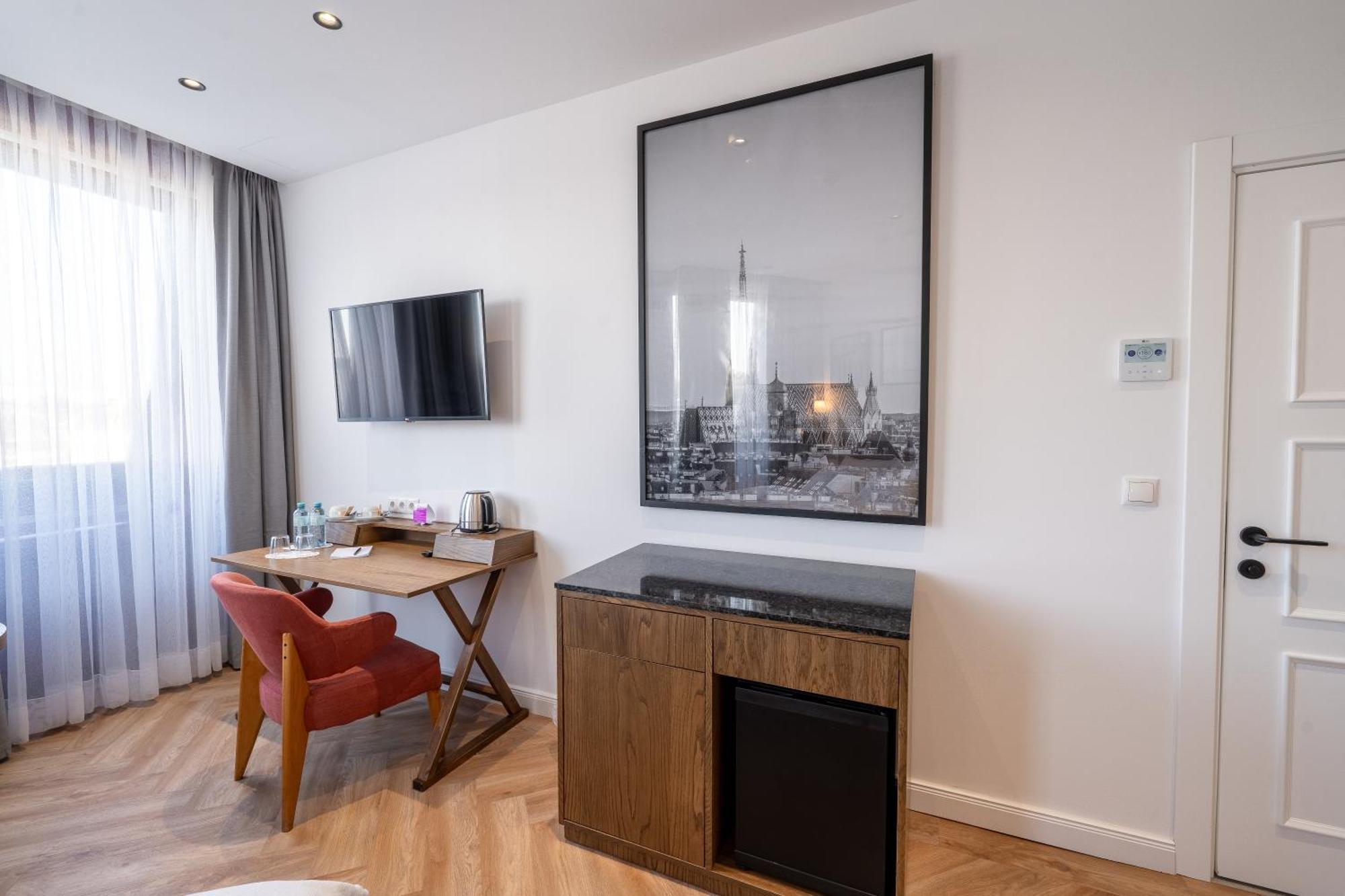 Lights - Domenig By Kent Aparthotel *