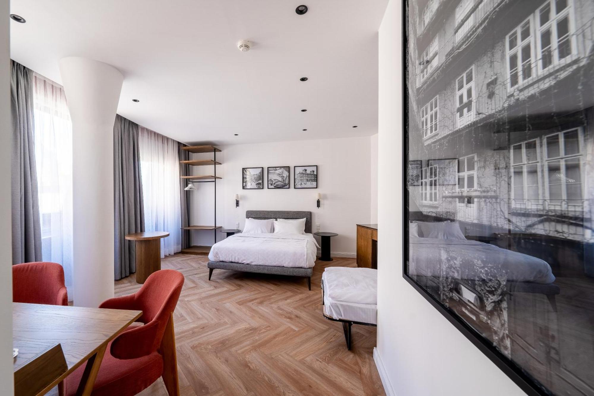 Aparthotel Lights - Domenig By Kent Viena