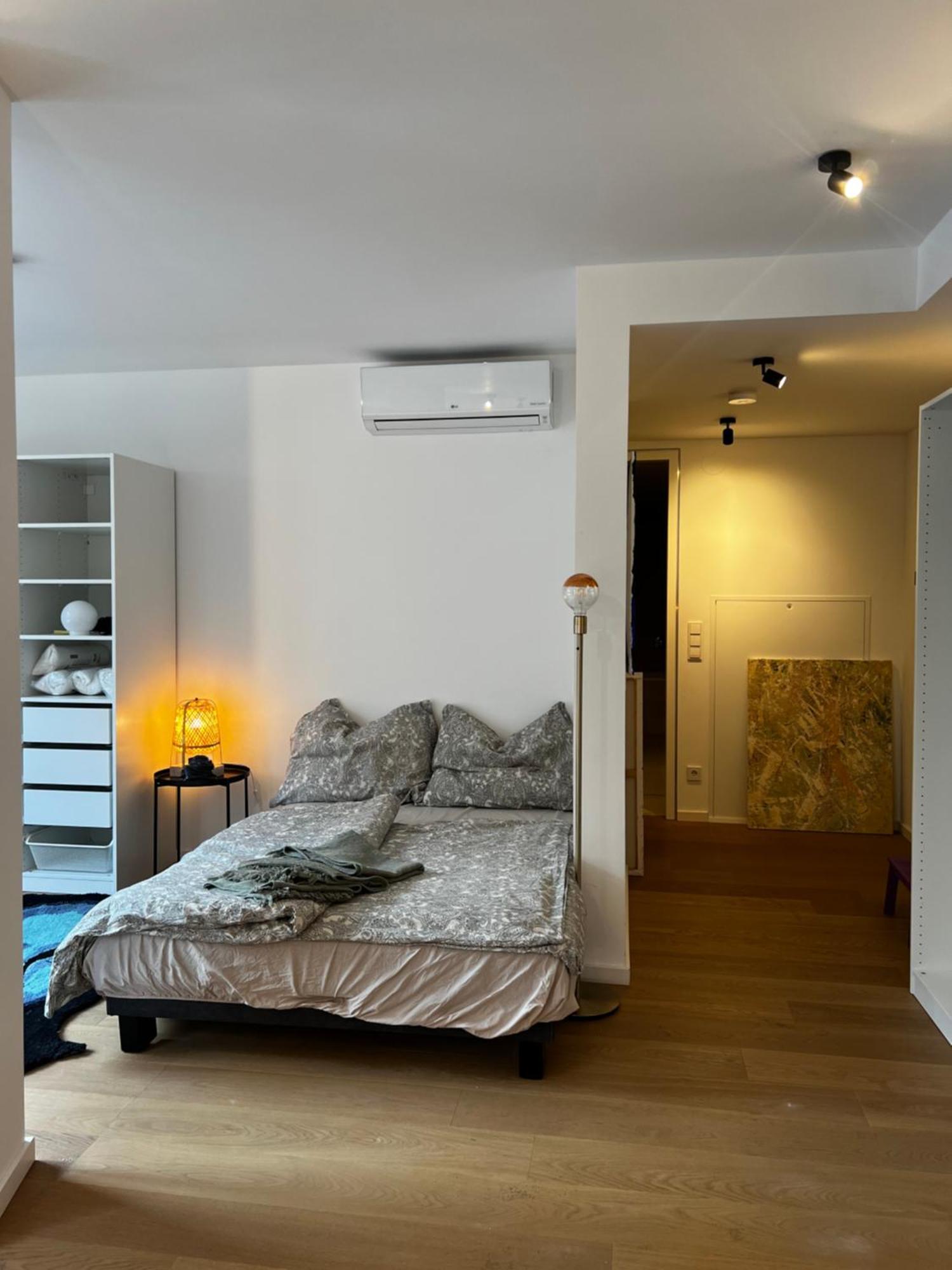 Schoene Mit Eigenem Whirlpool In Dem Stadtzentrum Guest house