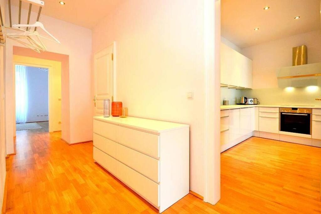 Apartment Residence, Bruennlbadgasse - Alsergrund #6270 Vienna