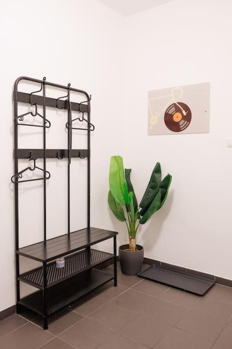 Stylish Haven-near Brunnenmarkt *