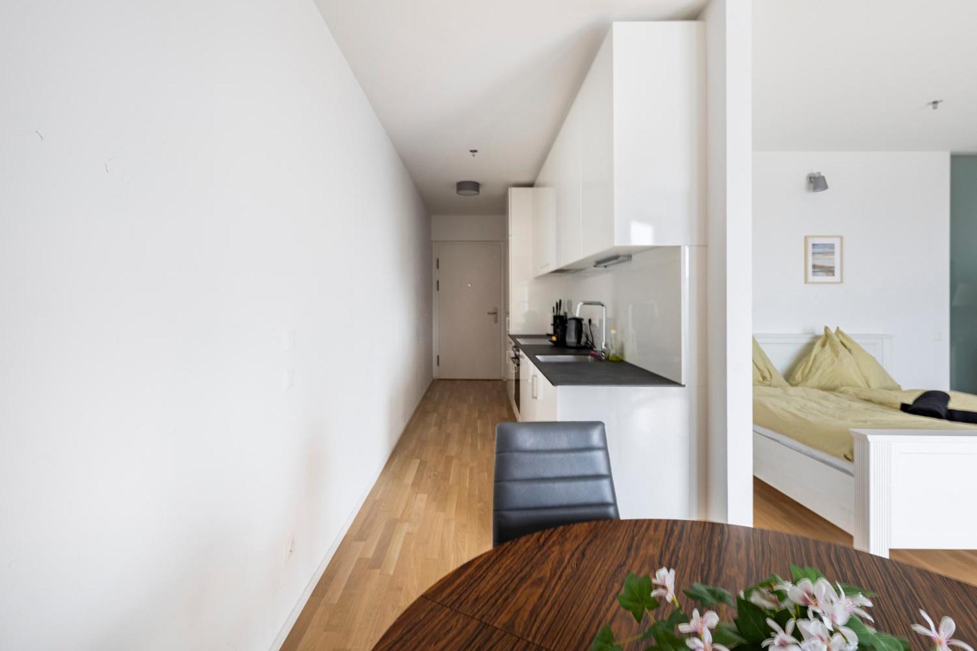 Central Station Loft - Amazing View In City Center - Jupihome * Wien
