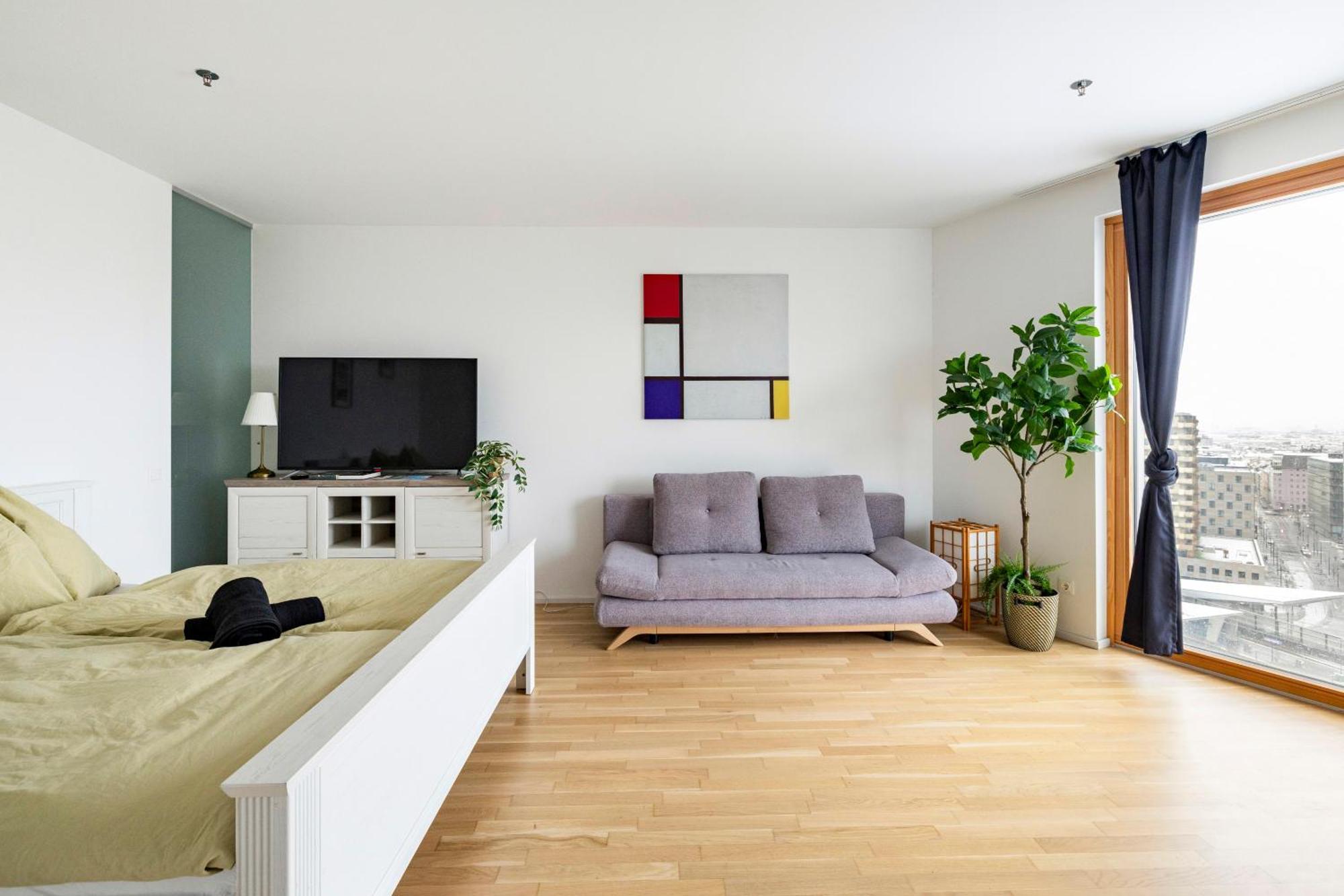 Apartment Central Station Loft - Amazing View In City Center - Jupihome *