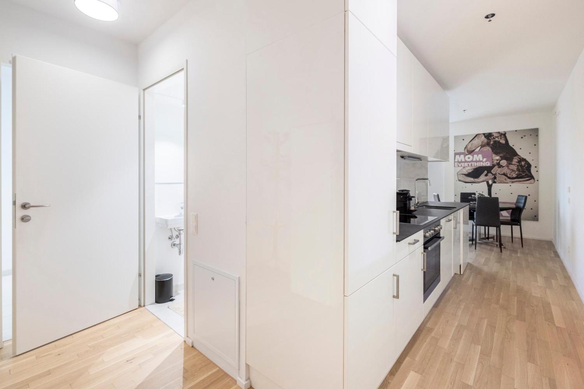 Central Station Loft - Amazing View In City Center - Jupihome * Vienna