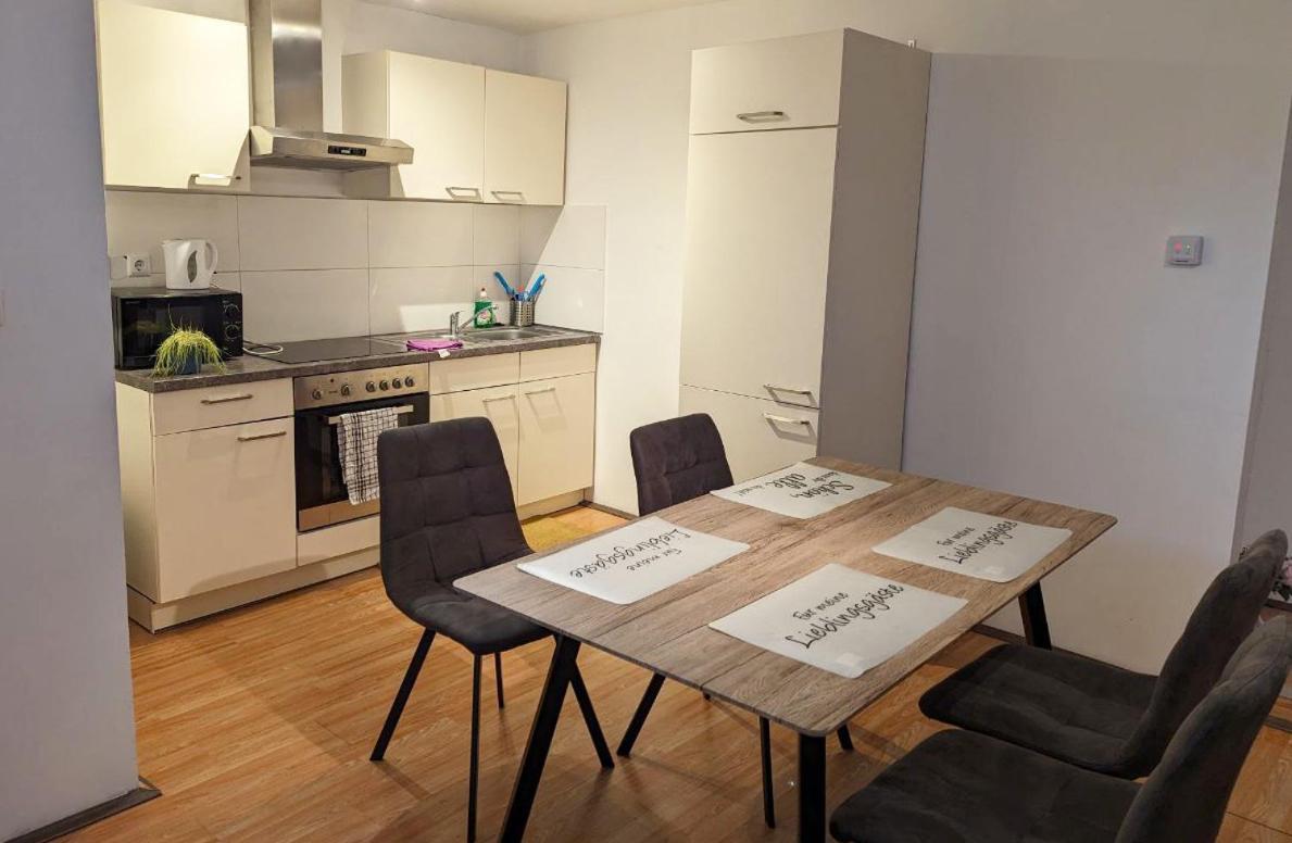 Apartment Close To Schoenbrunn - Contactless 24h Check-in