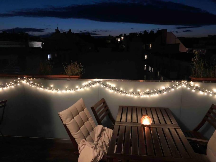 Apartment Rooftop In And Over *