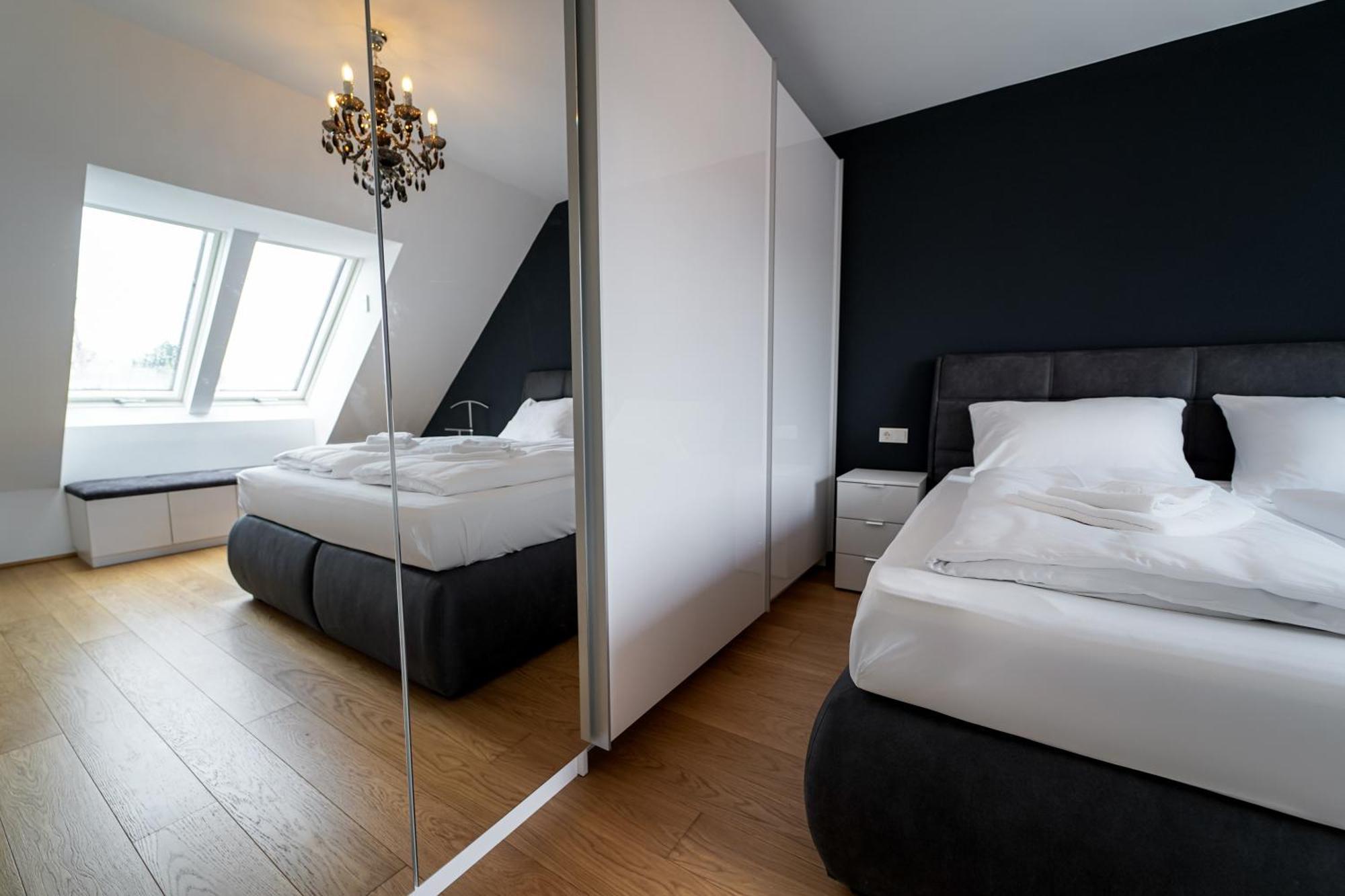 Modern Stylish Design With Free Parking Emily Apartment