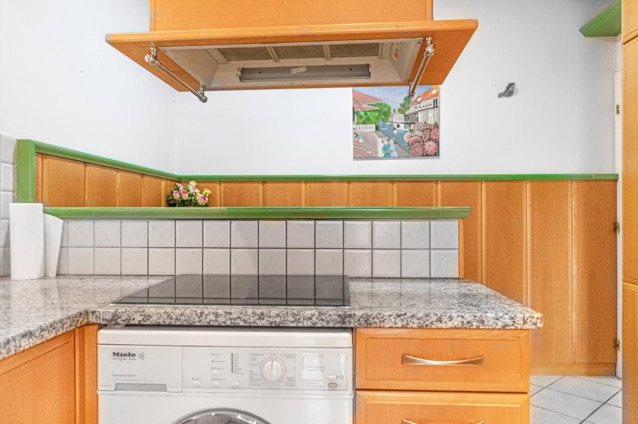 Comfortable In A Beautiful House Gd Homestay *