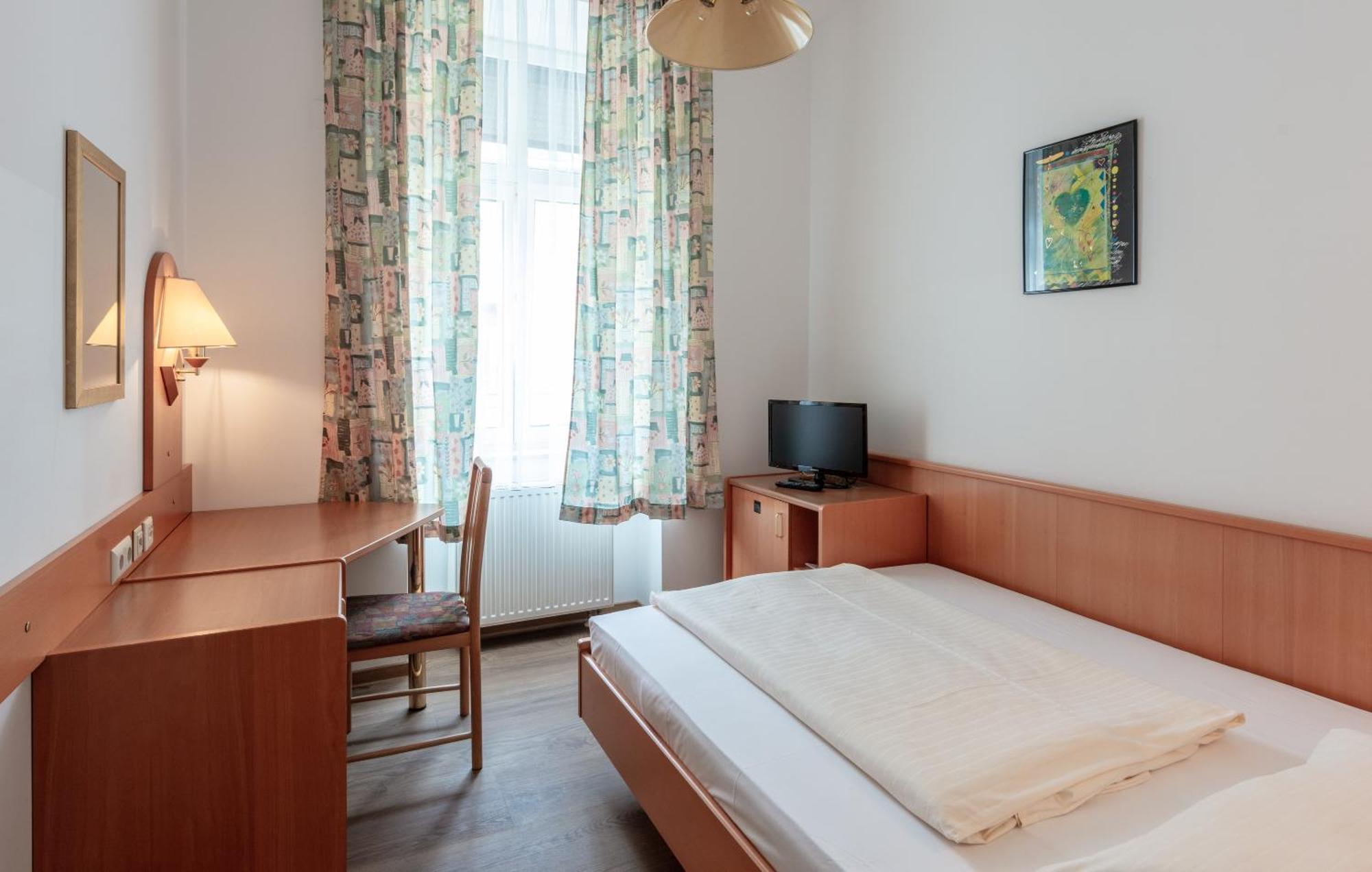 Terminus Hotel 3*