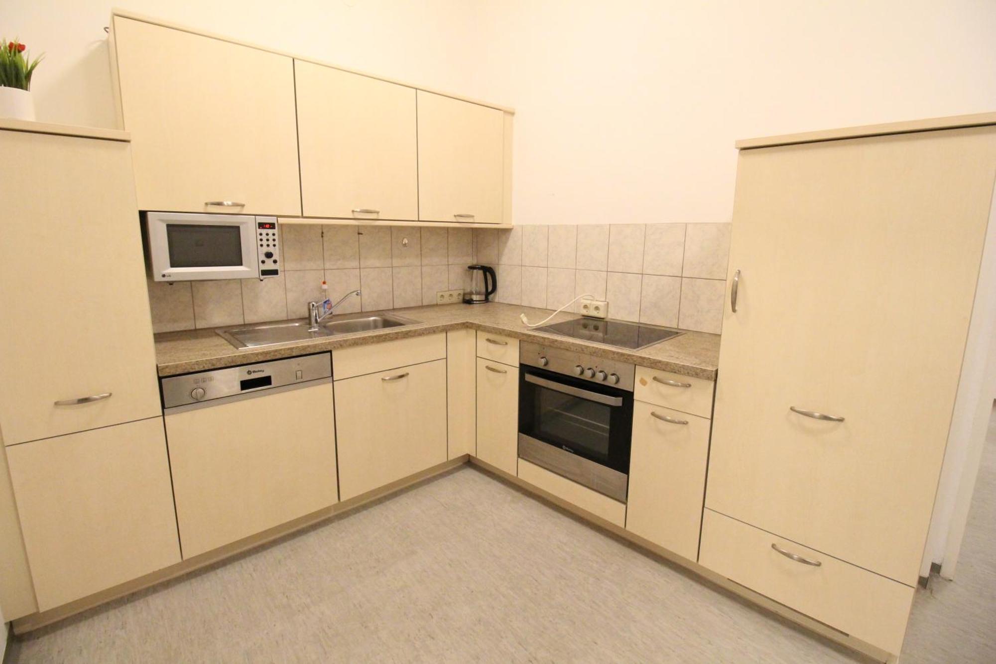 Apartment Comfort Triple Wh *