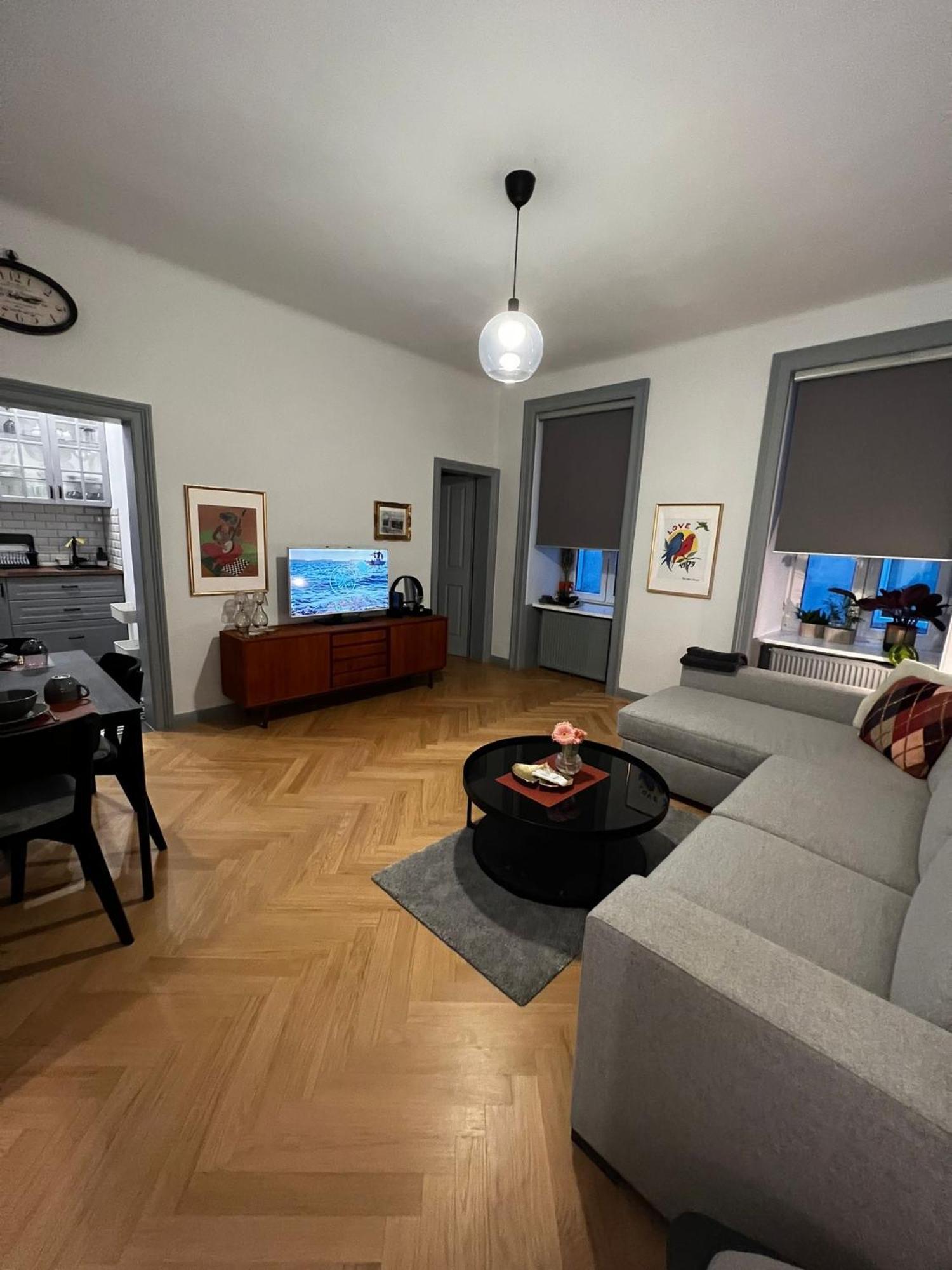 Apartment Authentic Viennese Living *