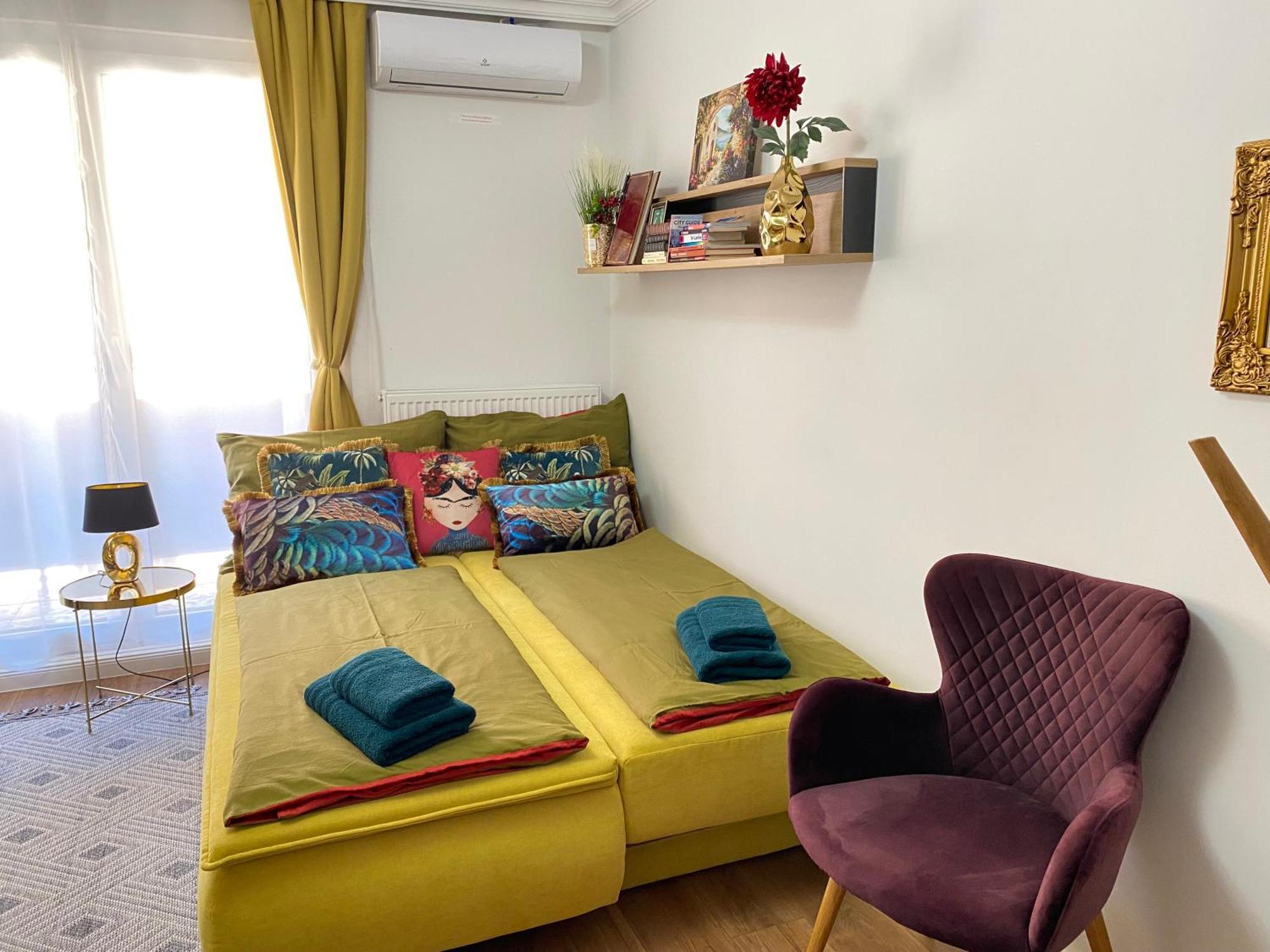Royal Deluxe Apartment