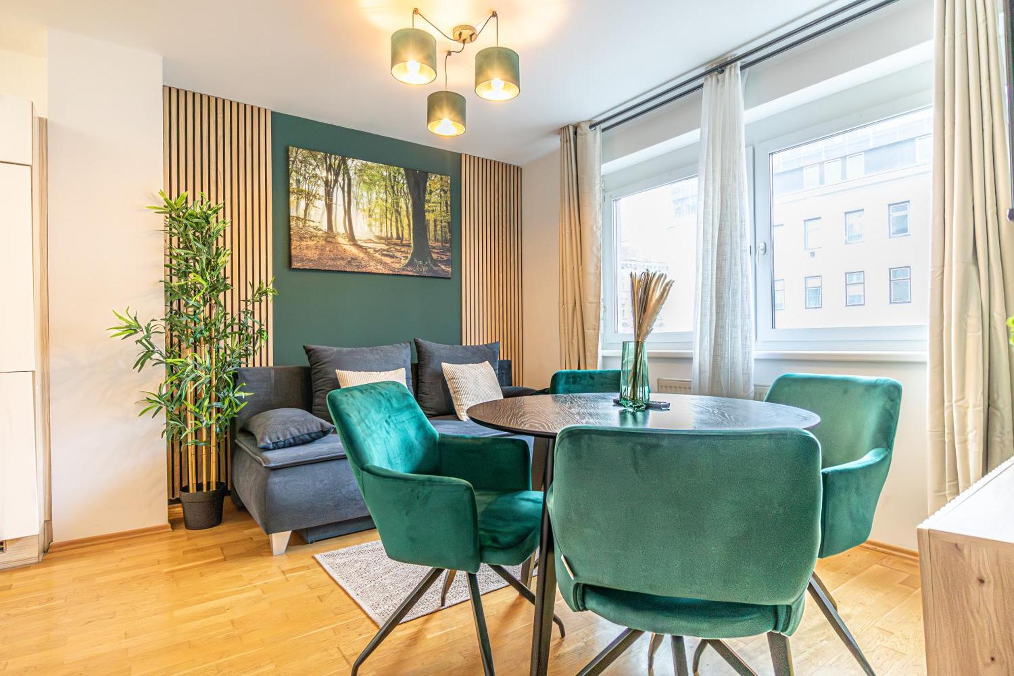 Charming 1br, Steps From Reumannplatz U1 Wien