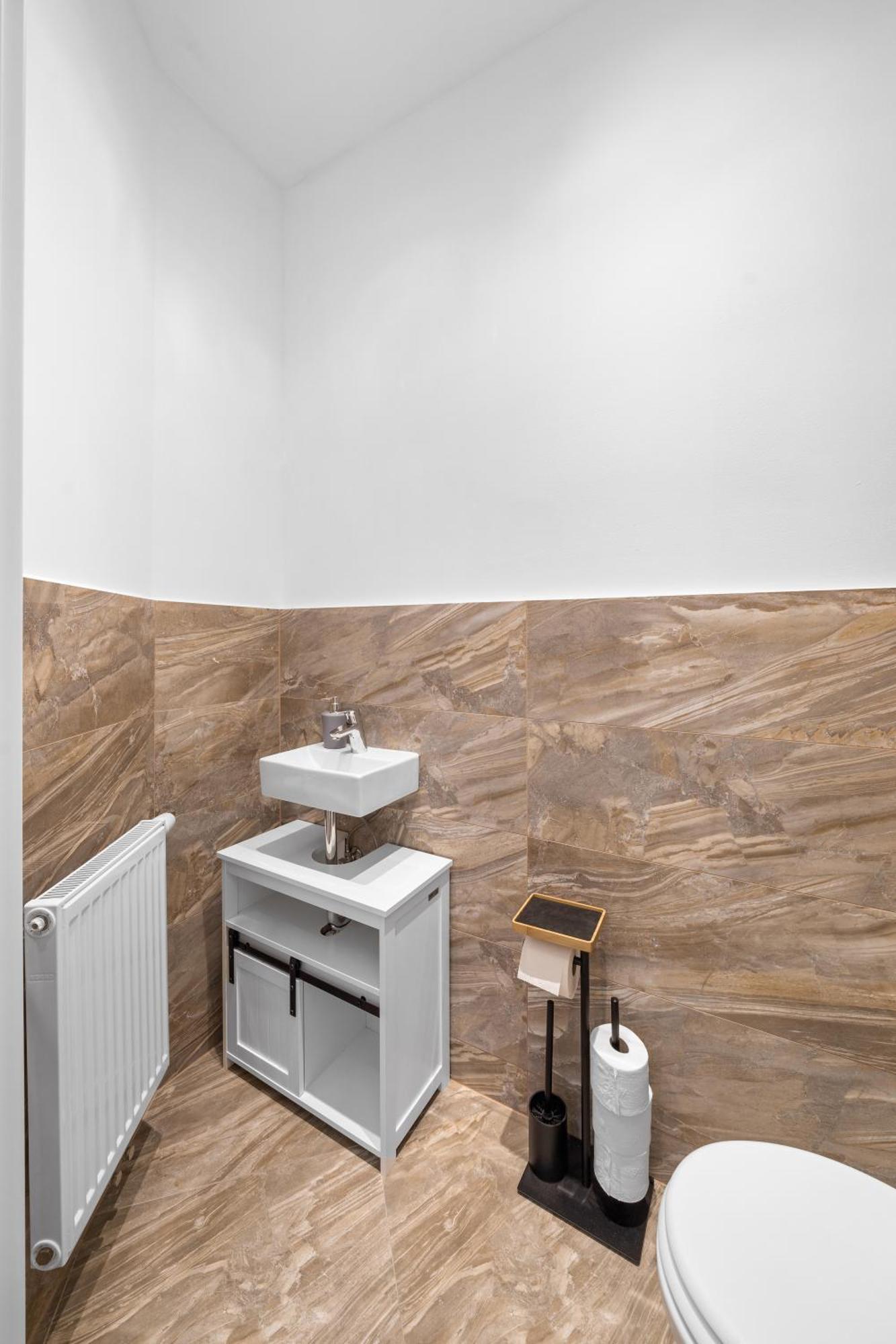 Traum-wohnung, 63m², Oeffi-anbindung, smart-tv. Apartment